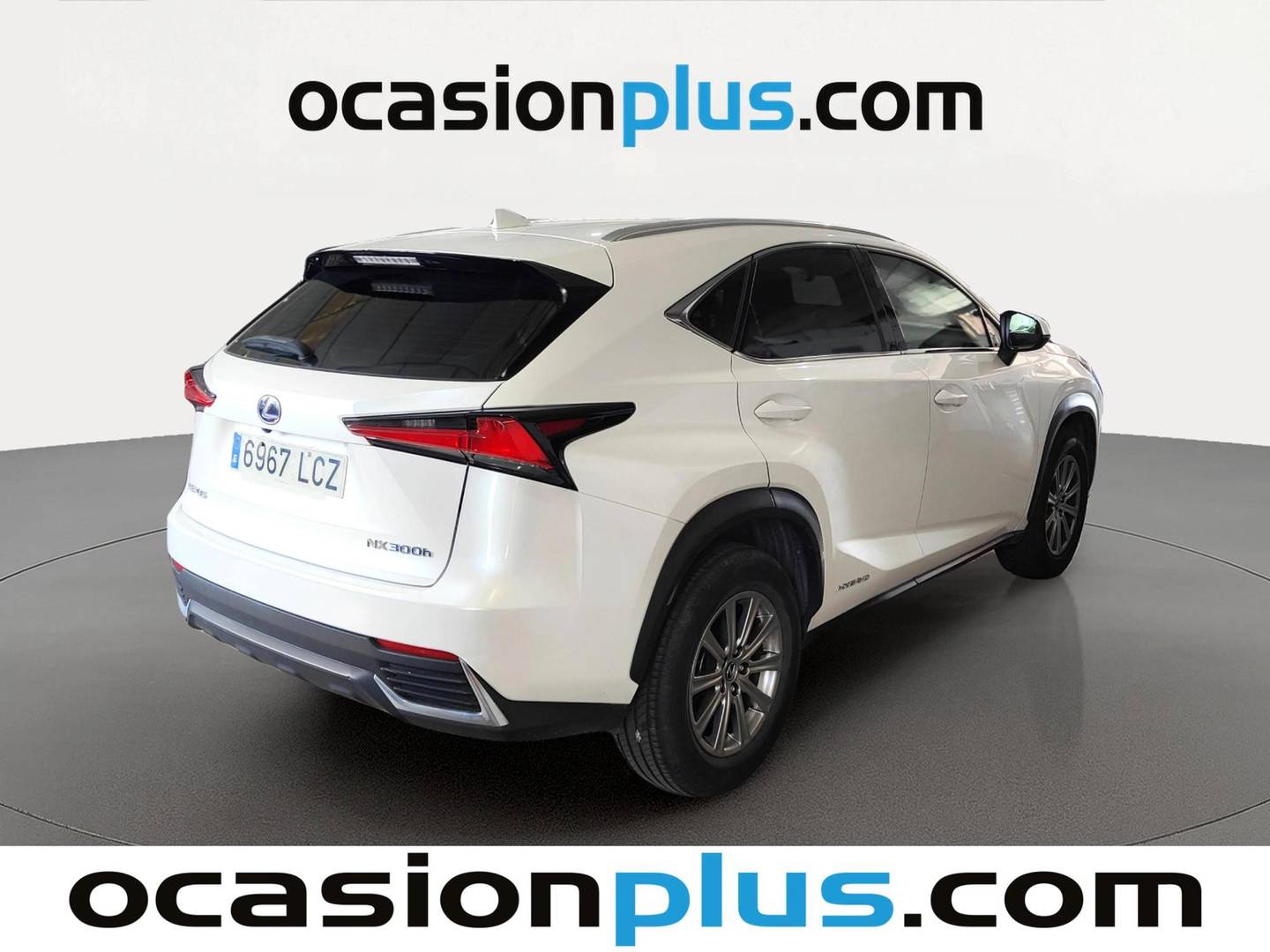 Foto trasera Lexus NX Lexus NX 300h Business Navigation 2WD (197 CV) derecha