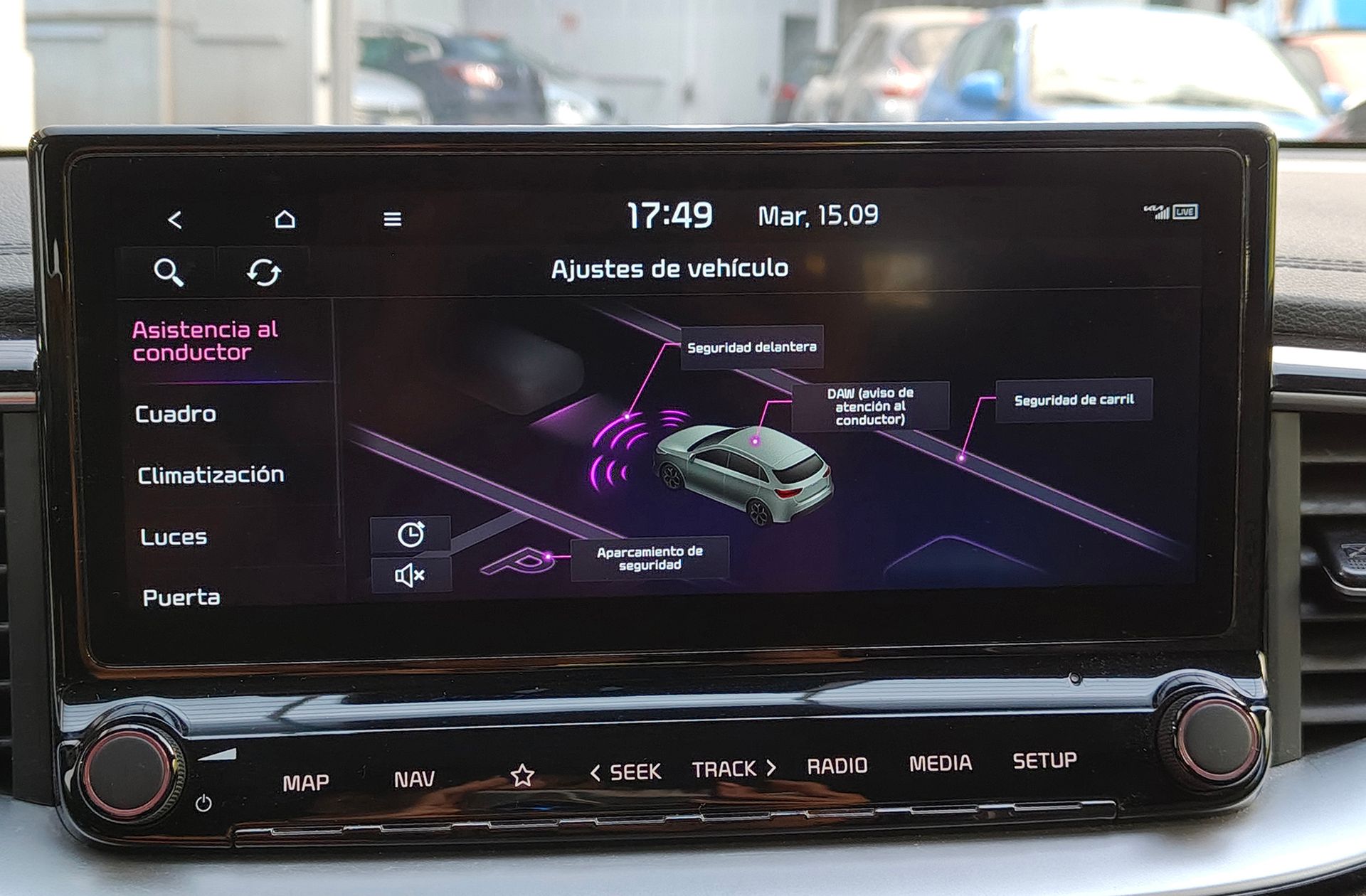Kia XCeed 1.5 MHEV iMT Tech - foto 15