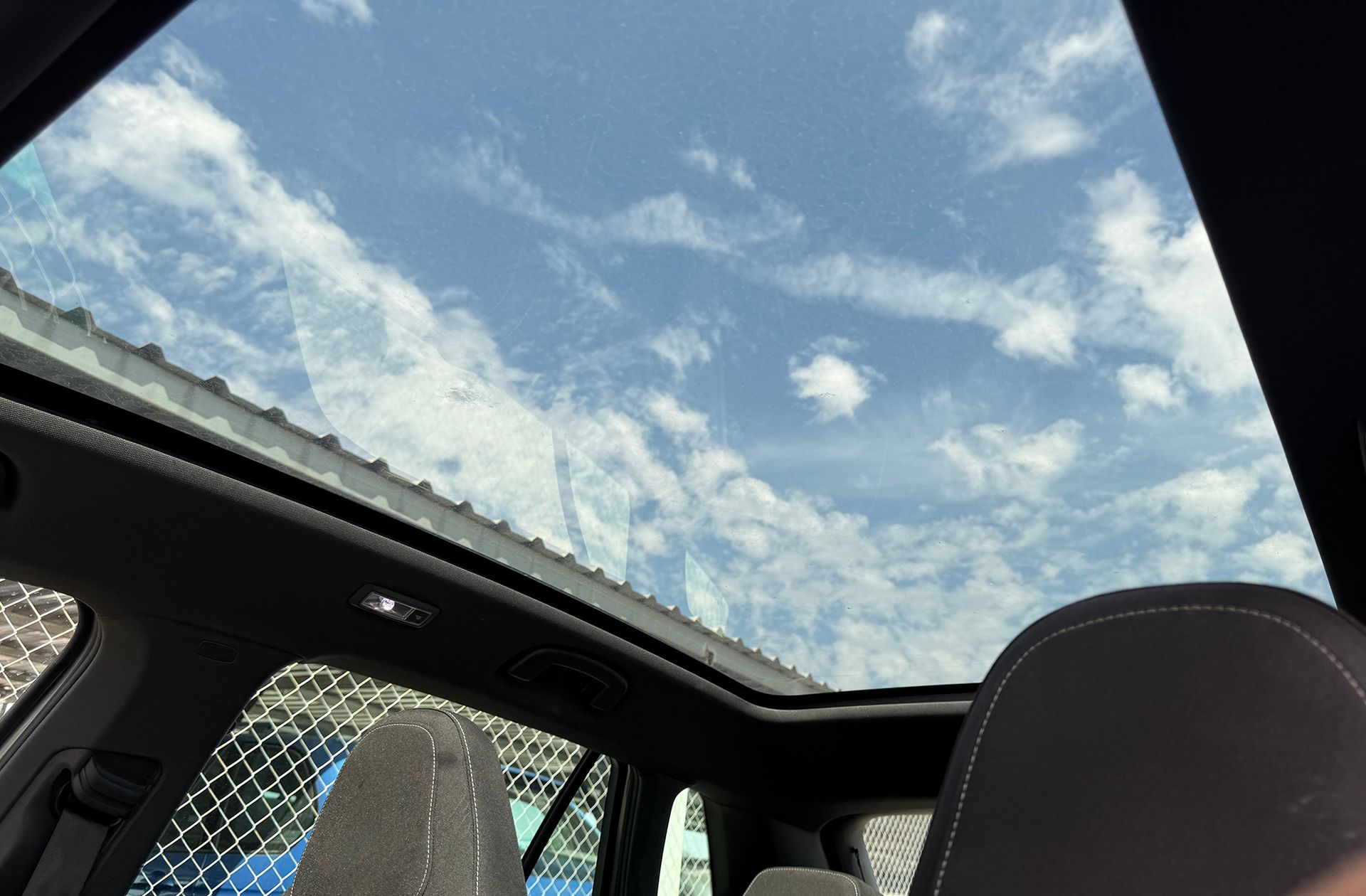 Škoda Kamiq 1.0 TSI Design DSG - foto 7