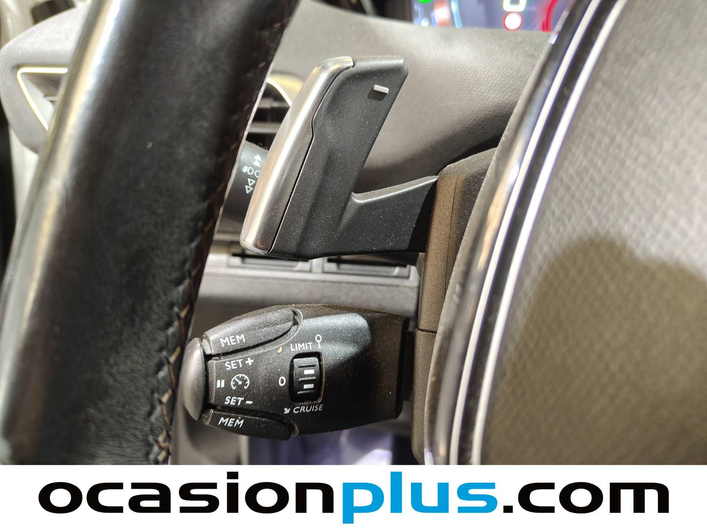 Foto Peugeot 3008 Peugeot 3008 BlueHDI 130 S&S GT Line EAT8 (130 CV)