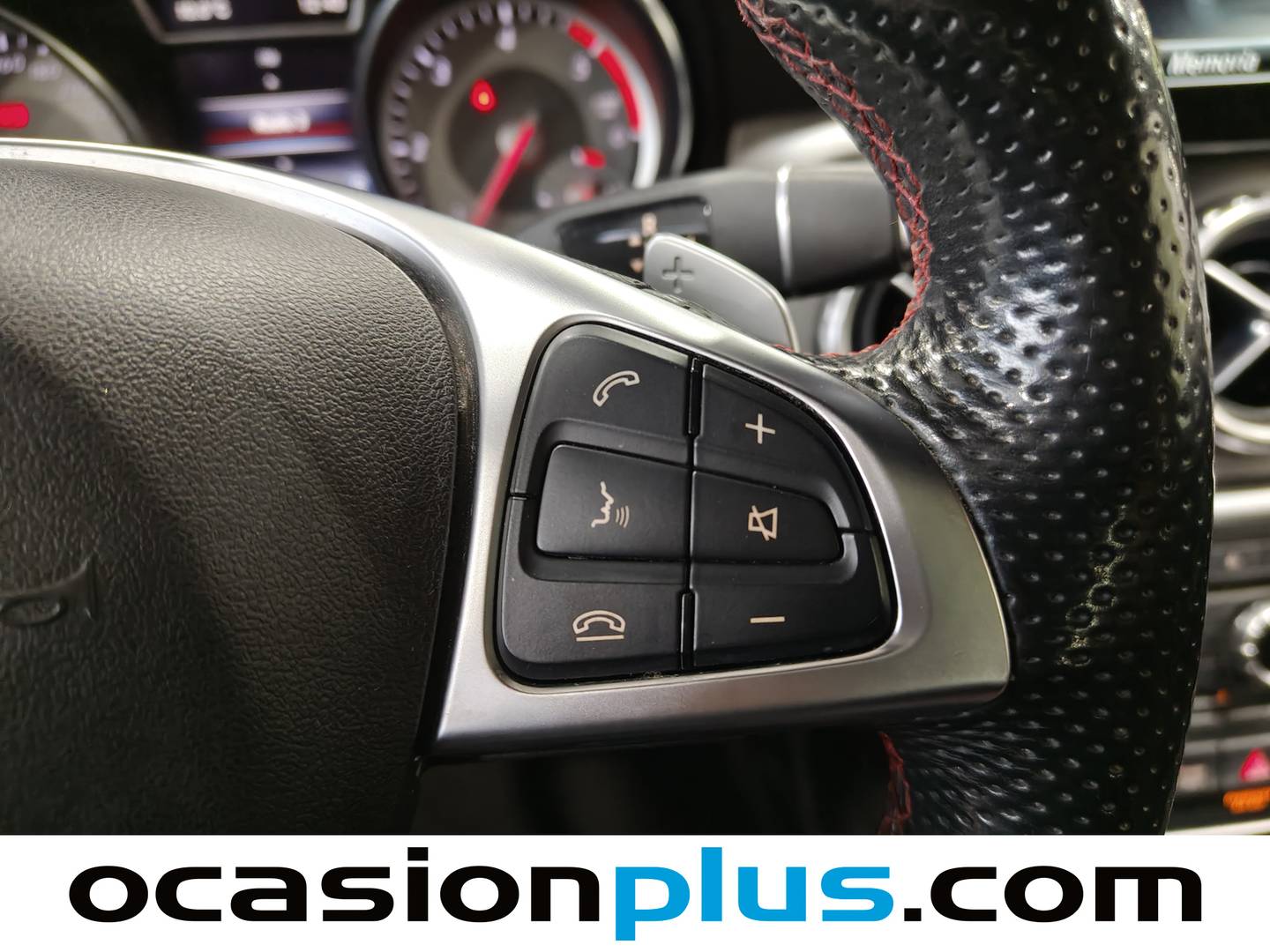 Foto Mercedes GLA Mercedes-Benz GLA 220 d AMG Line 4Matic (177 CV)