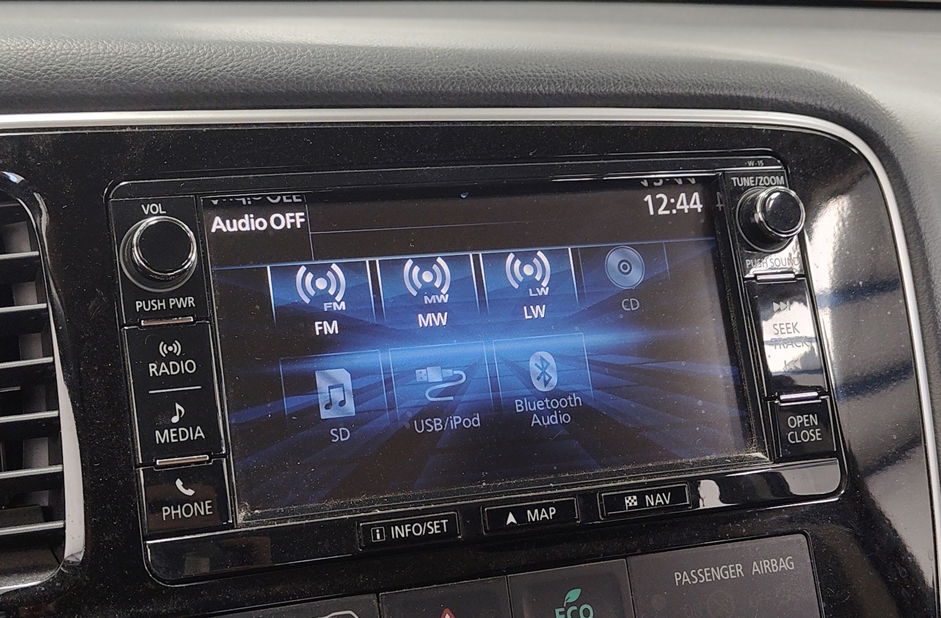 Mitsubishi Outlander 220 DI-D Motion 2WD 7 plazas - foto 33