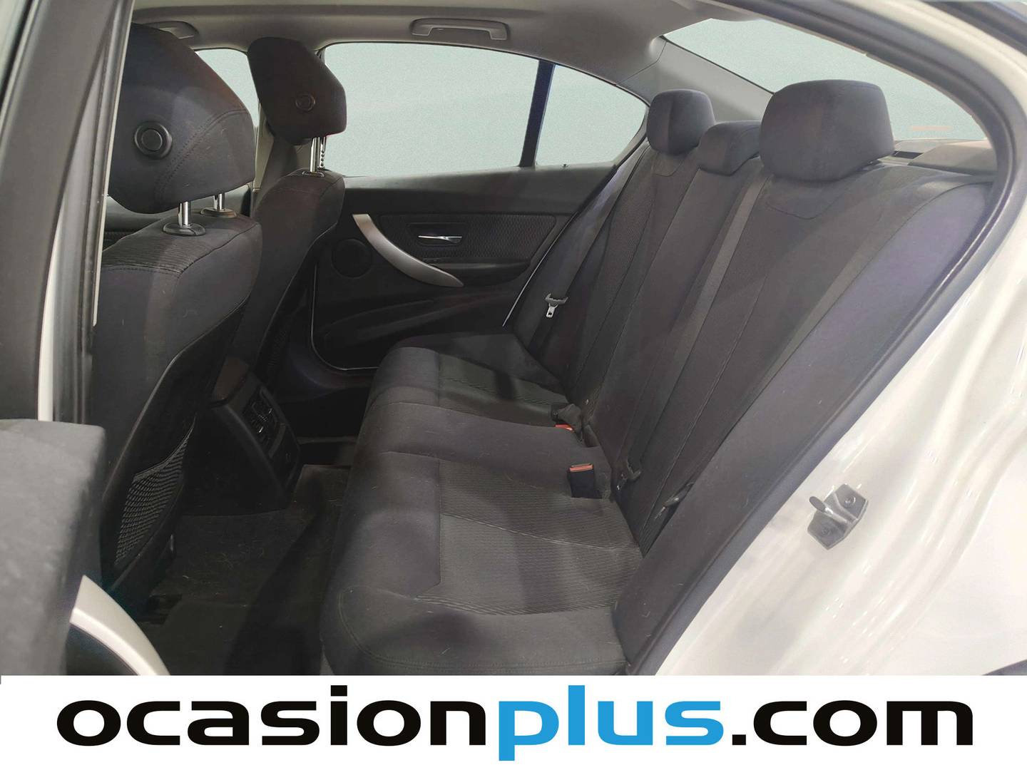 Foto asientos traseros BMW Serie 3 BMW Serie 3 316d (116 CV)
