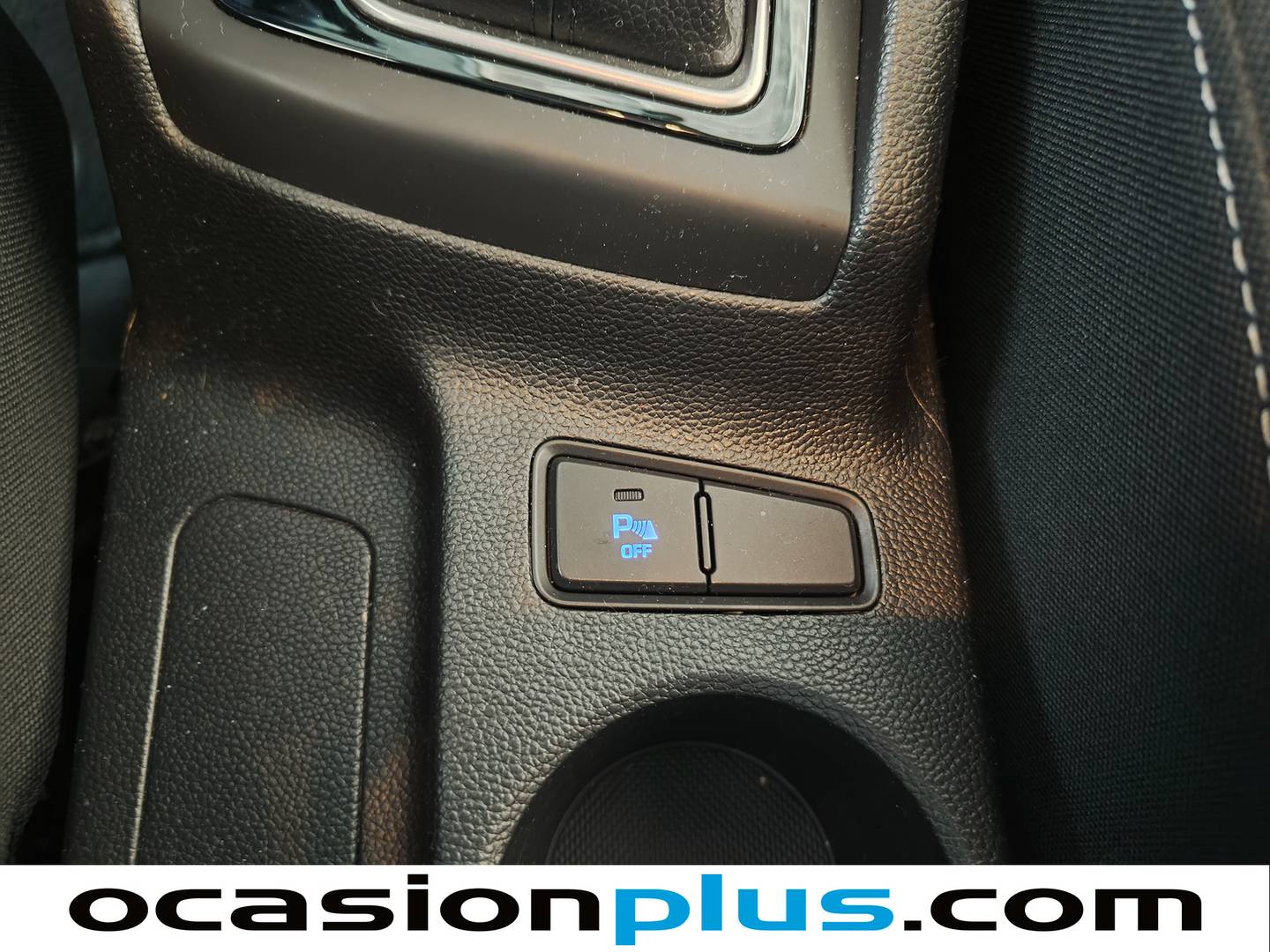 Extras del Hyundai i20 Hyundai i20 1.4 MPI Link Auto (100 CV)