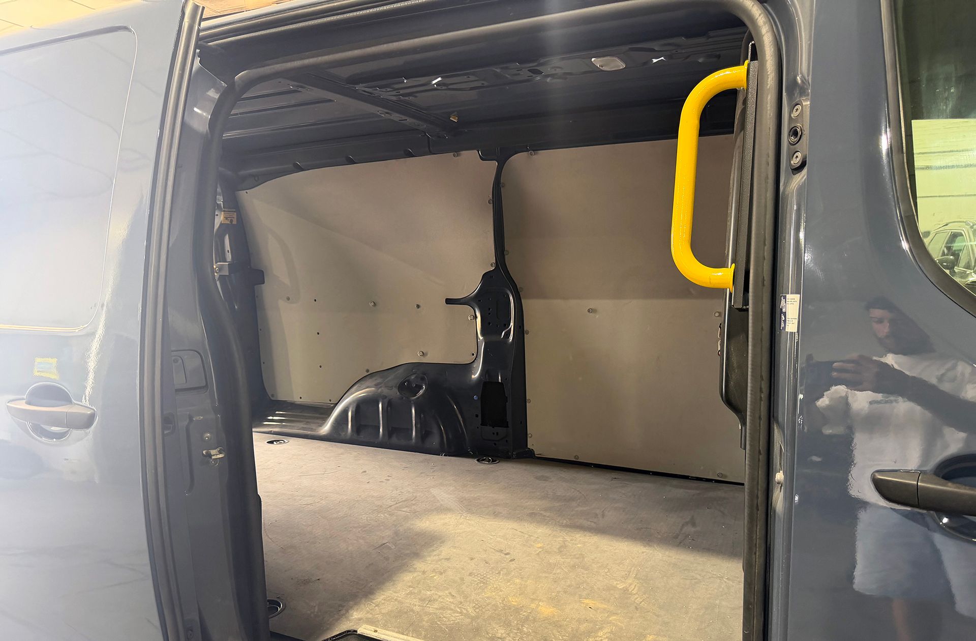 Opel Vivaro Furgon 1.5 Diésel L Incrementada Select - foto 17