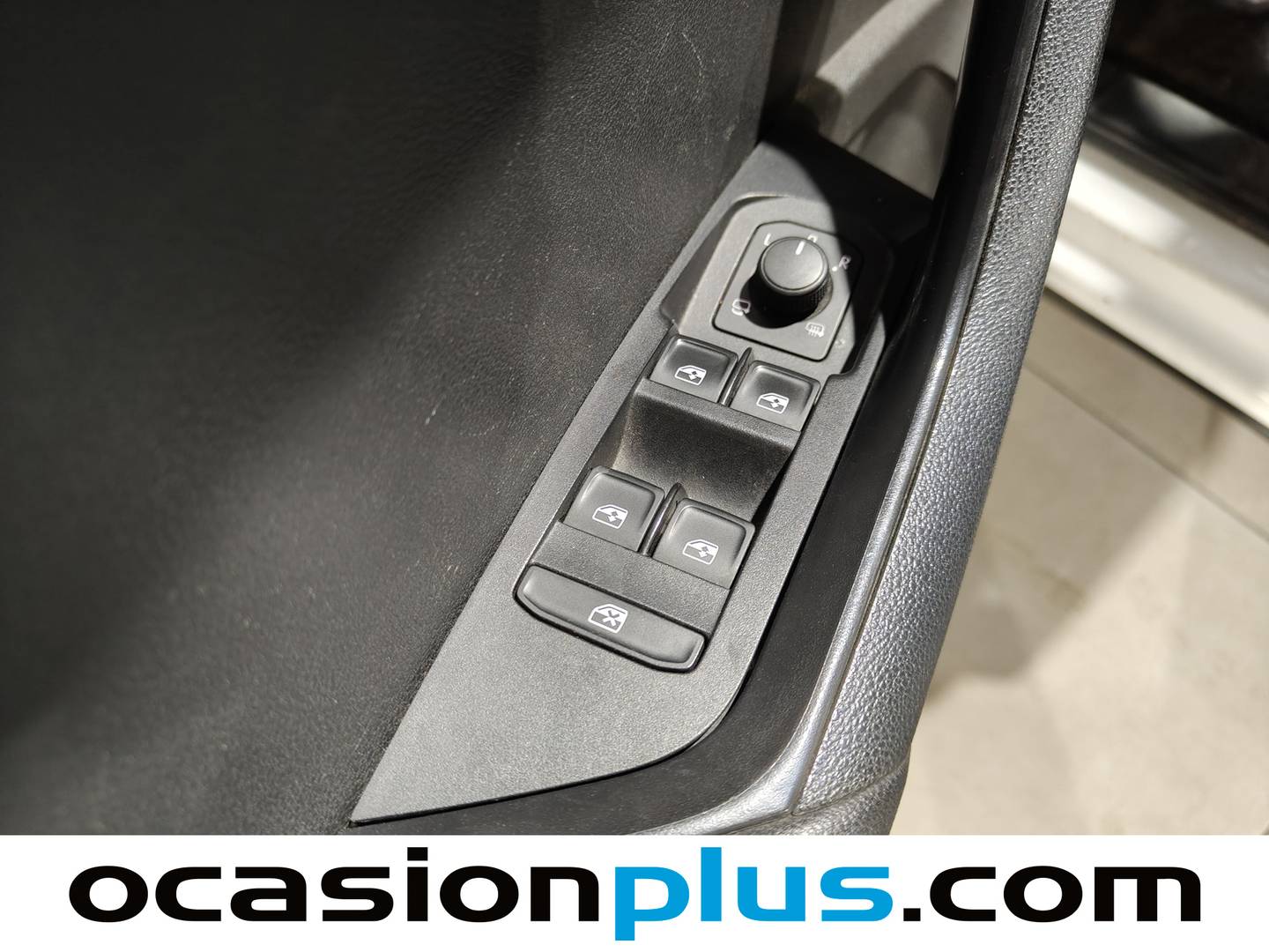 Foto Skoda Karoq Skoda Karoq 2.0 TDI Ambition 4X4 DSG  (150 CV)