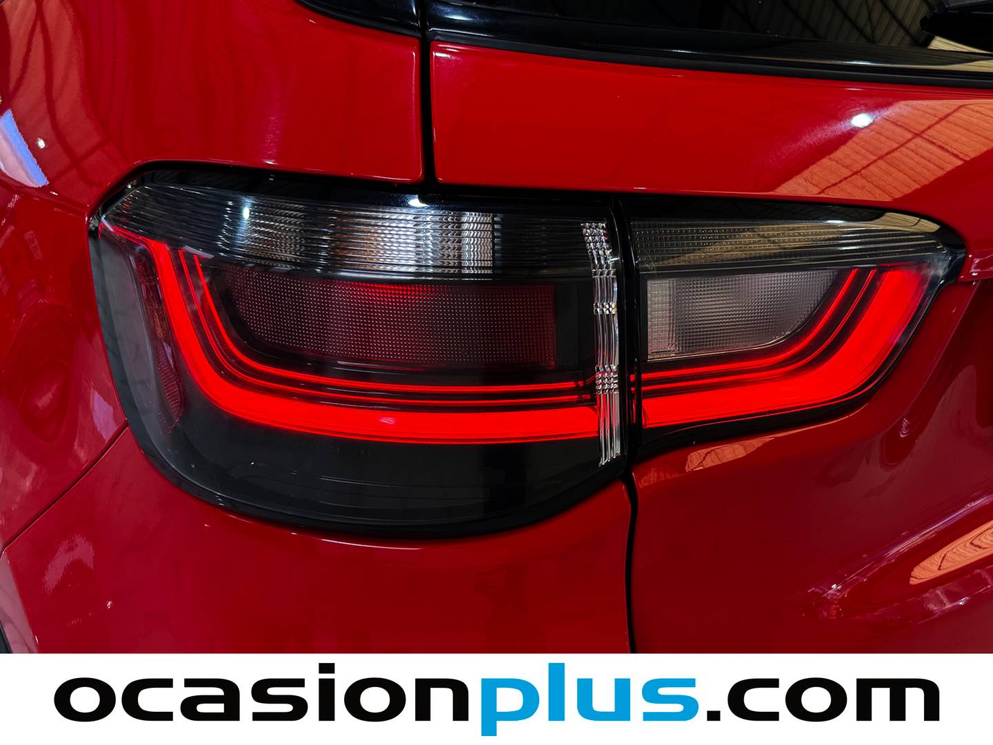 Accesorios del Jeep Compass Jeep Compass 1.5 MHEV Night Eagle DCT (130 CV)
