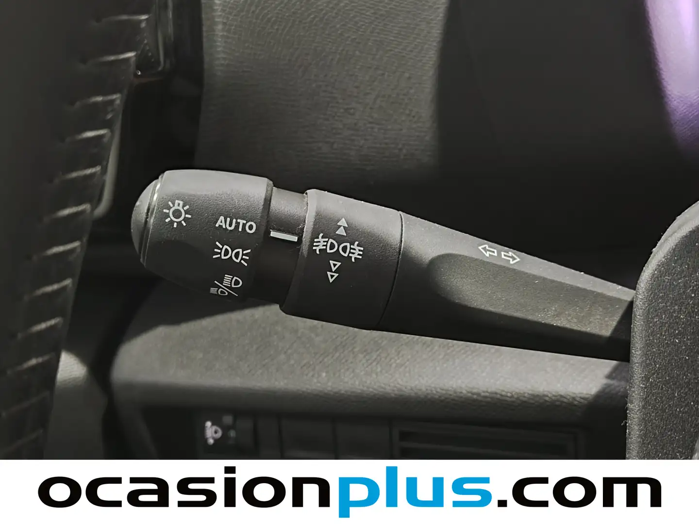 Foto Citroën C4 Citroen C4 PureTech 130 S&S 6v Feel Pack (130 CV)