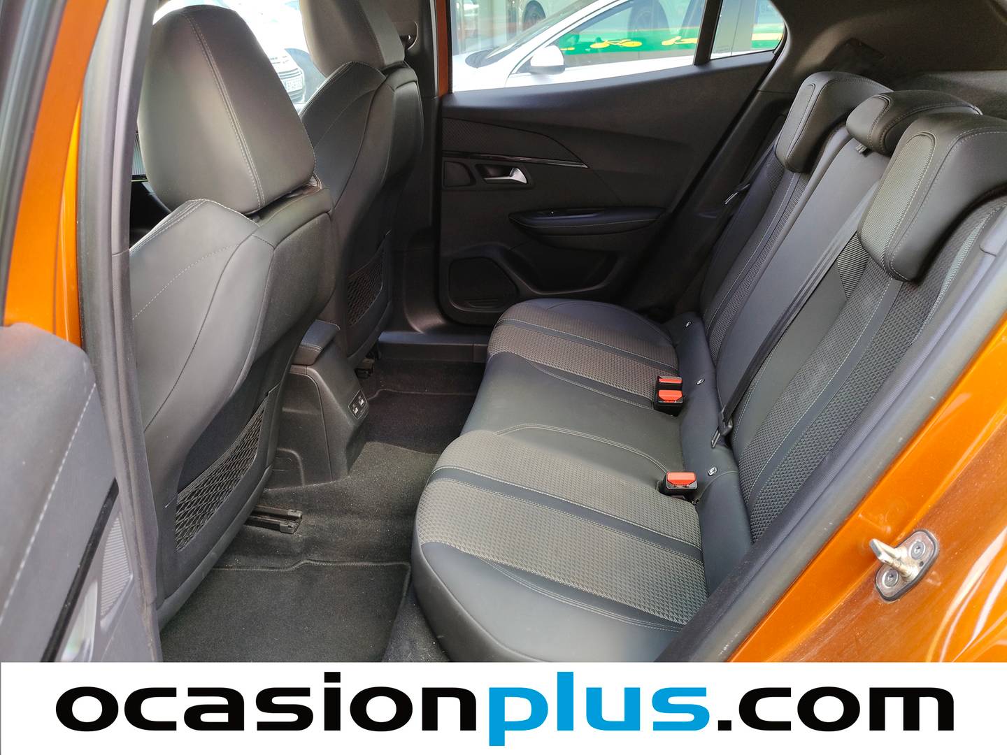 Foto asientos traseros Peugeot 2008 Peugeot 2008 PureTech 130 S&S GT Line (130 CV)