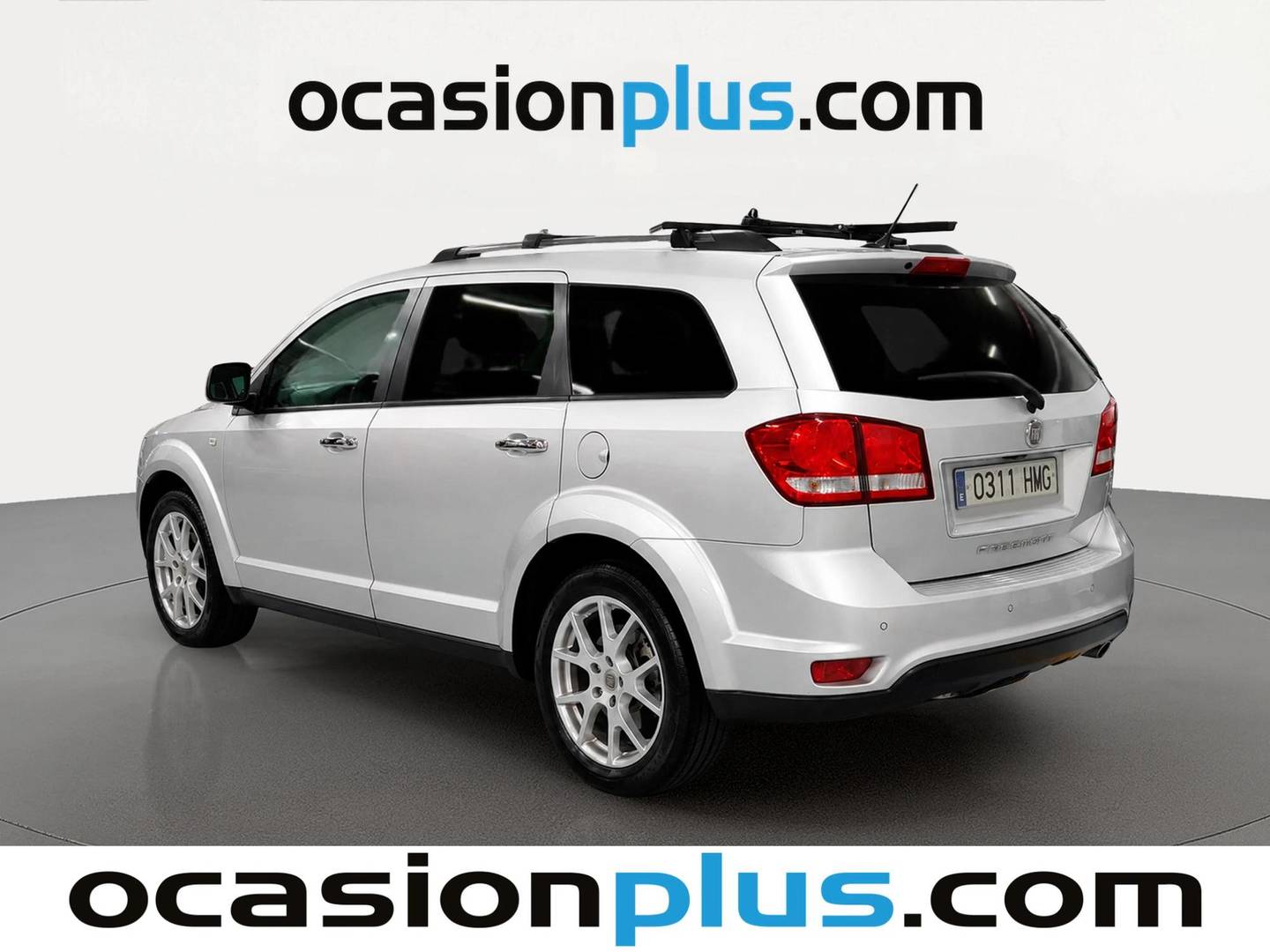 Foto delantera Fiat Freemont Fiat Freemont 2.0 16v Diesel Lounge (140 CV) 7 Plazas derecha