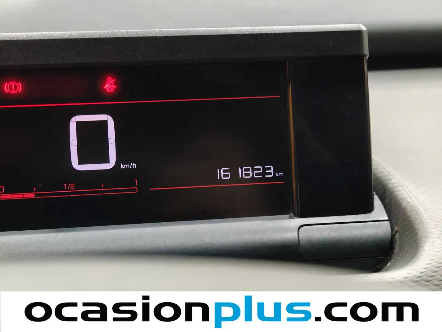 Foto Citroën C4 Cactus Citroen C4 Cactus BlueHDi 100 S&S Feel (99 CV)