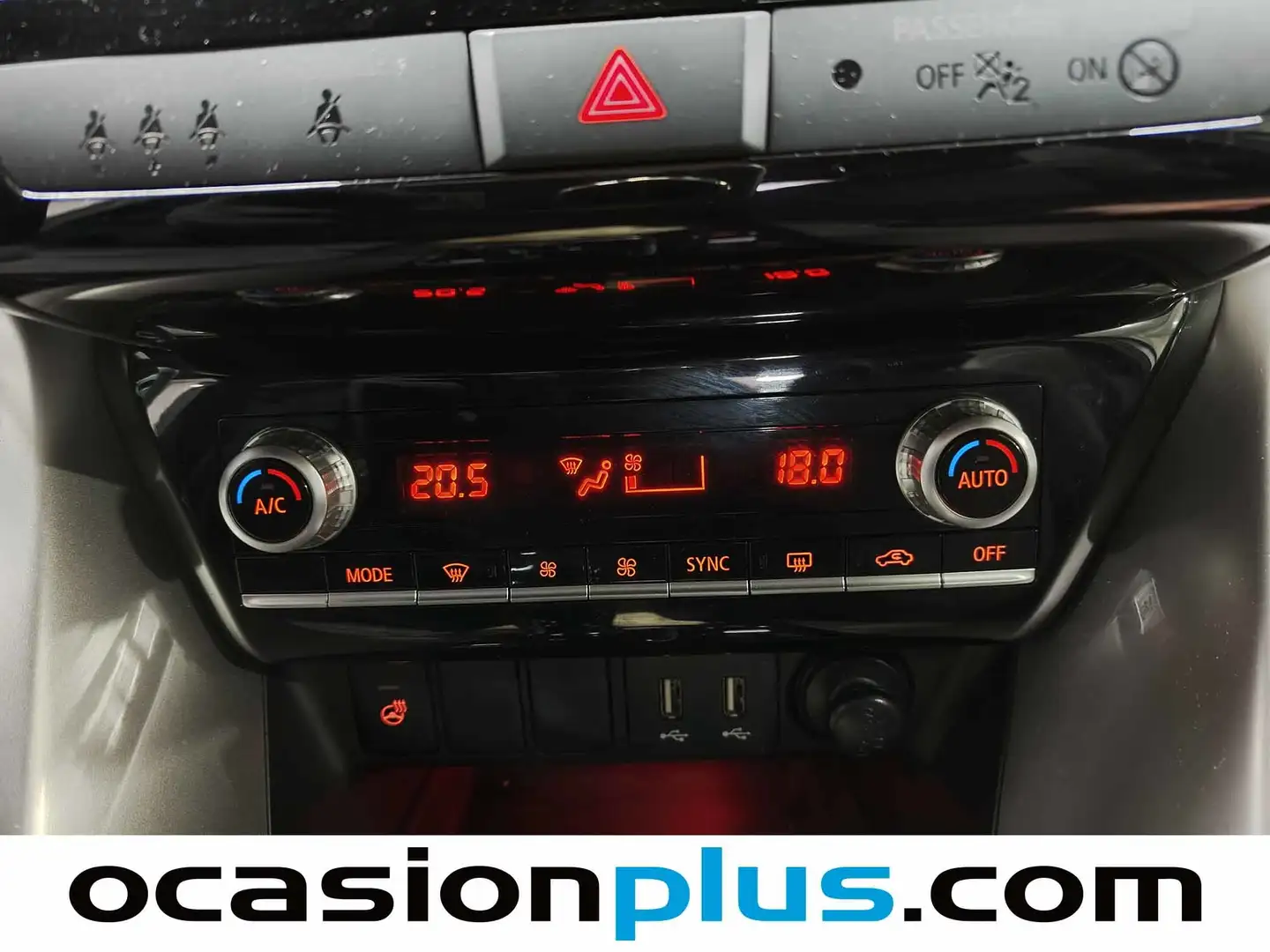 Foto Mitsubishi Eclipse Cross Mitsubishi Eclipse Cross 2.4 PHEV Kaiteki 4WD Auto (188 CV)