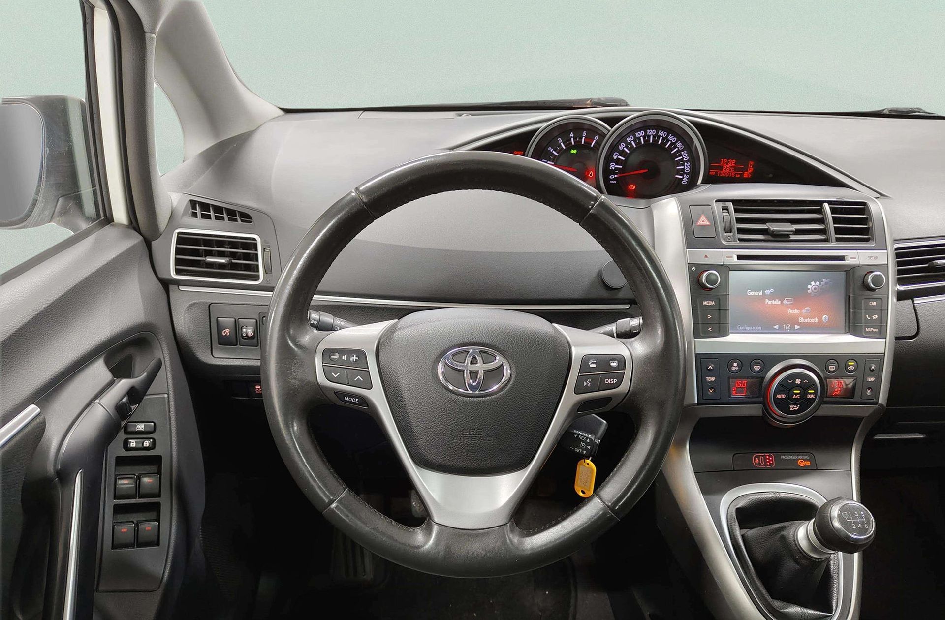 Toyota Verso 115D Advance 7 plazas - foto 24
