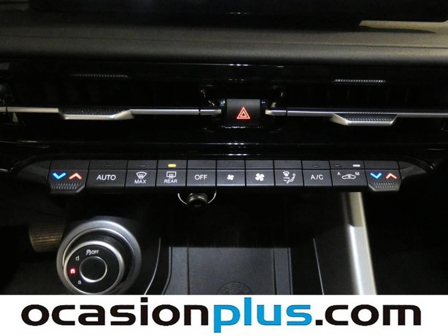 Foto Alfa Romeo Tonale Alfa Romeo Tonale 1.6 DS Super FWD Auto (130 CV)