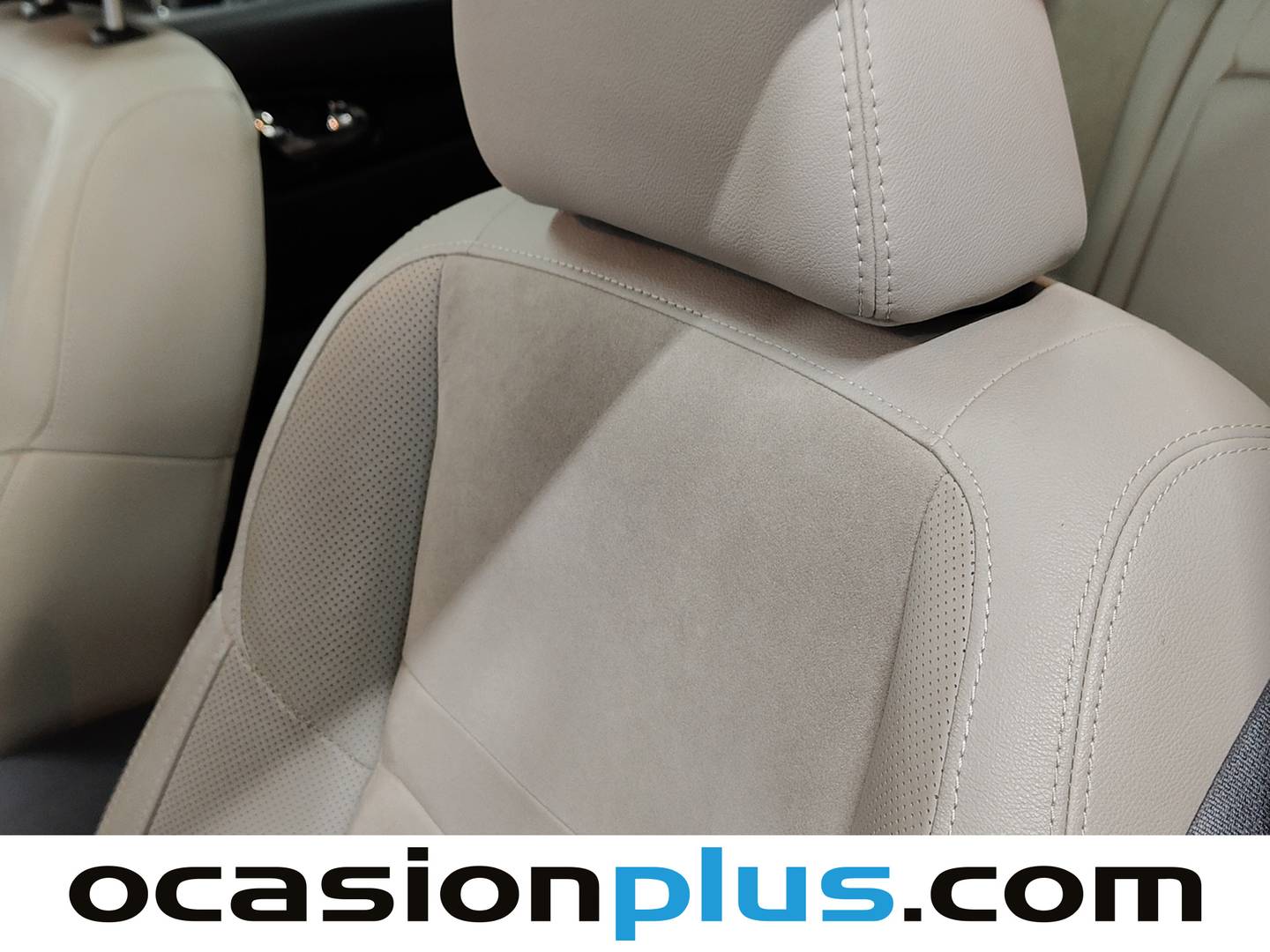 Equipamiento del Nissan QASHQAI Nissan Qashqai dCi 130 Tekna 4x2 (130 CV)