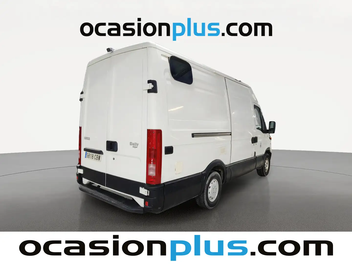 Foto Iveco Daily Iveco Daily Furgon 35 S 11 3300/2100 RS (105 CV)