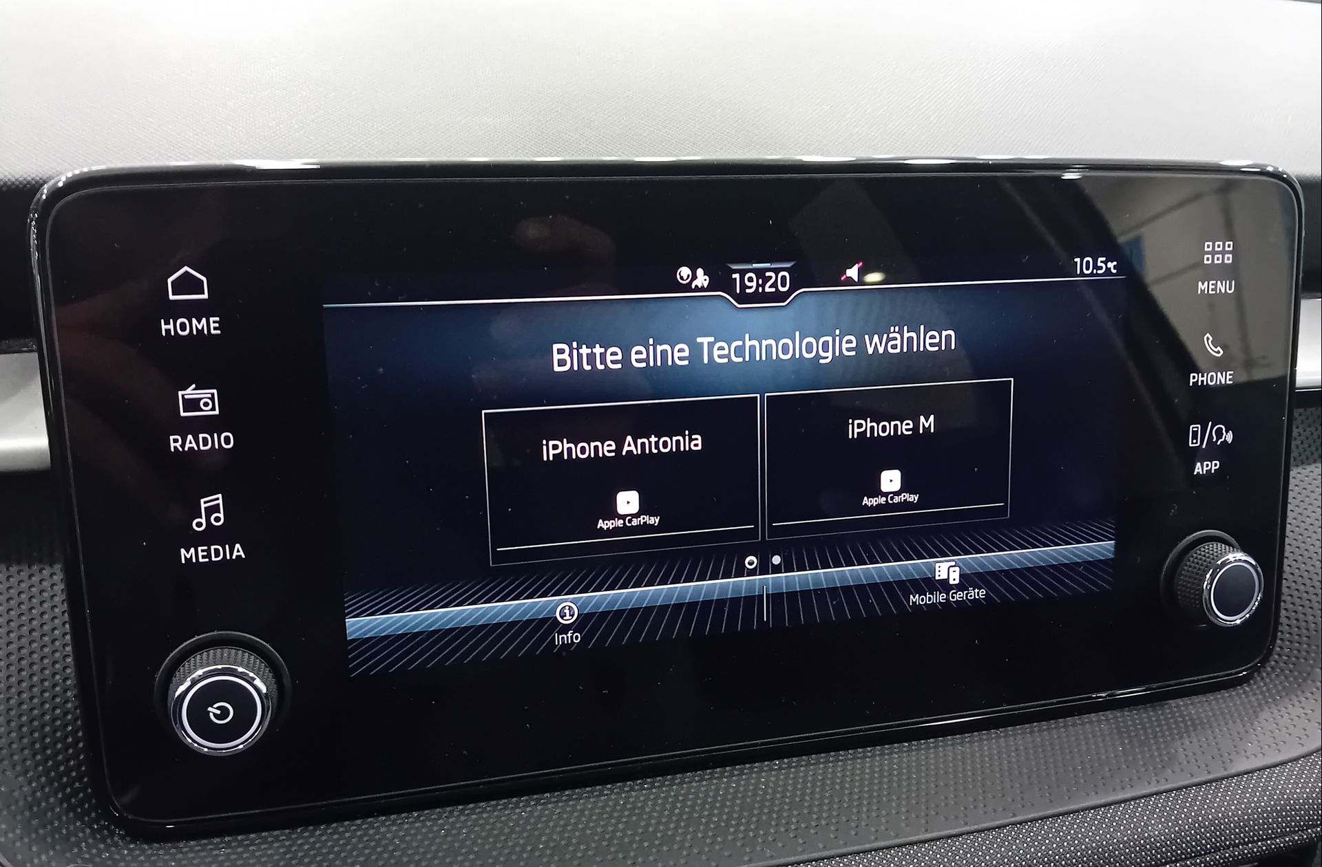 Škoda Fabia 1.0 TSI Selection - foto 6