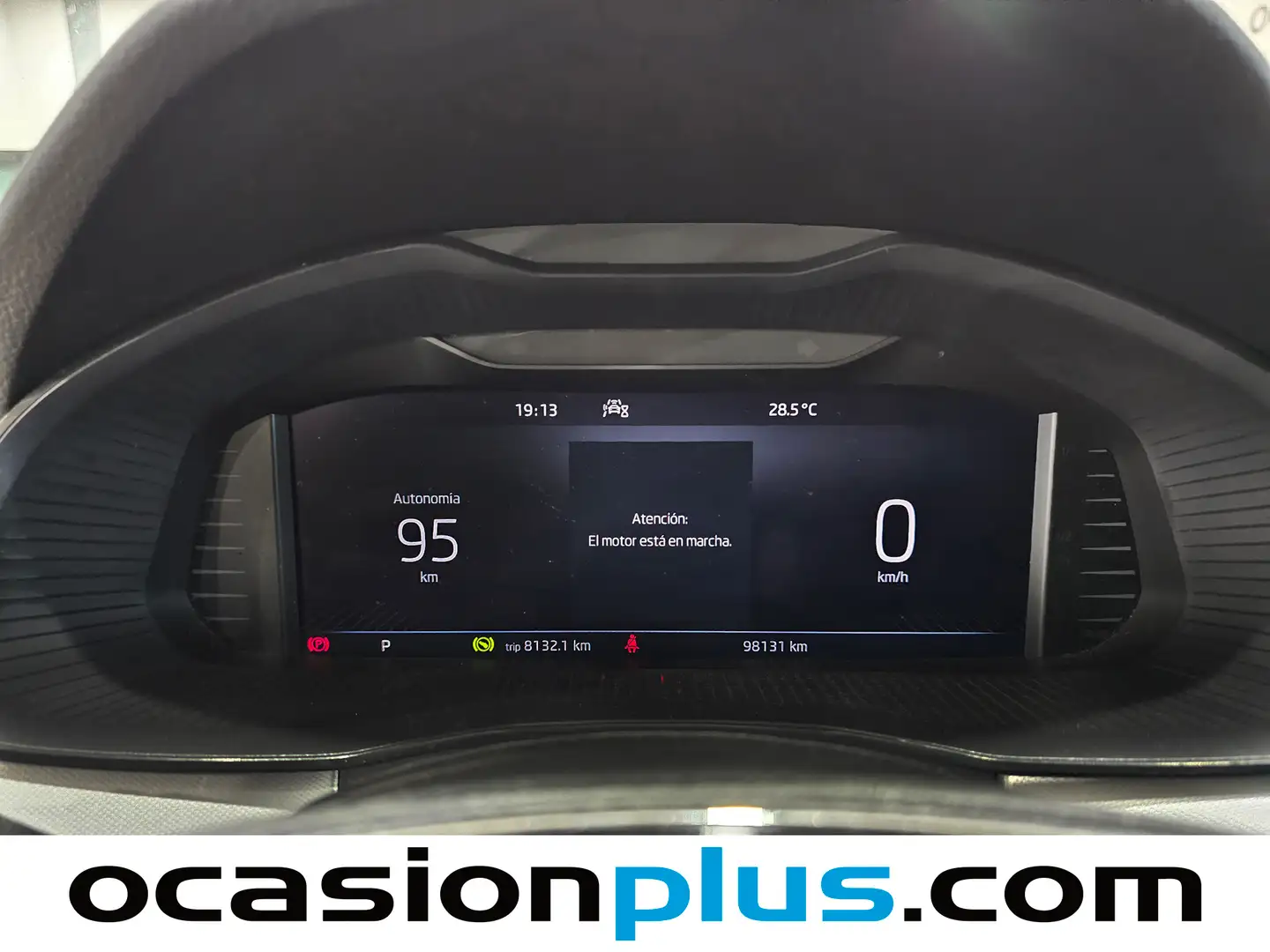 Foto Skoda Kamiq Skoda Kamiq 1.0 TSI Emotion DSG (110 CV)