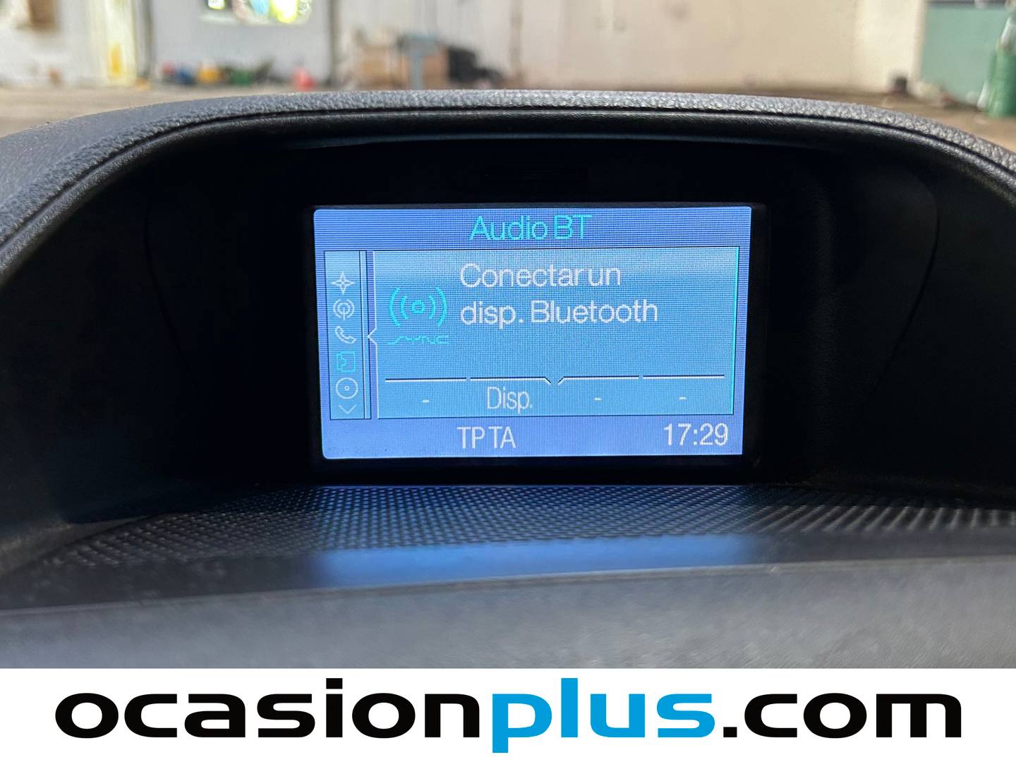 Foto Ford Tourneo Custom Ford Tourneo Custom 2.2 TDCI 300 L1 Titanium (125 CV)