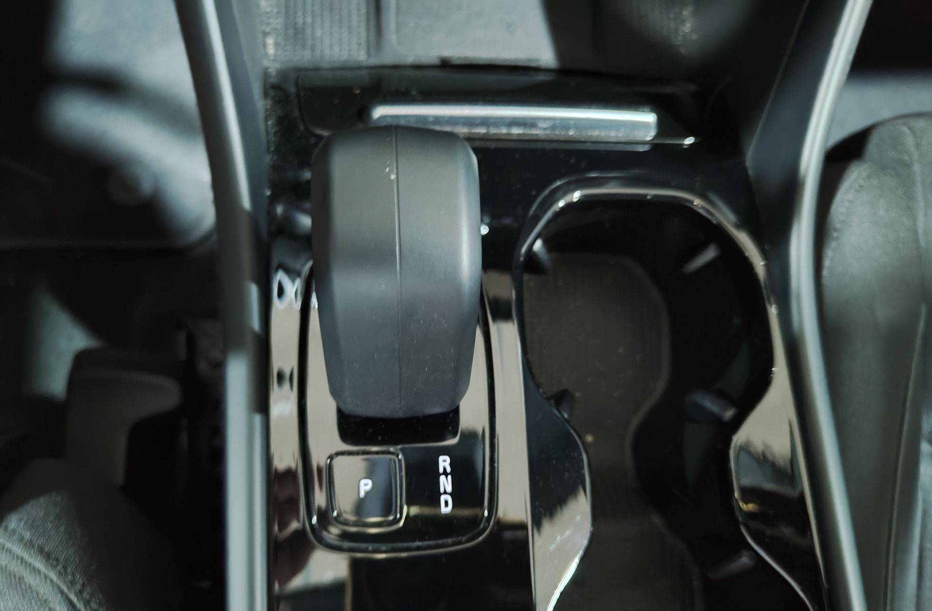 Volvo XC40 Recharge Plus - foto 5