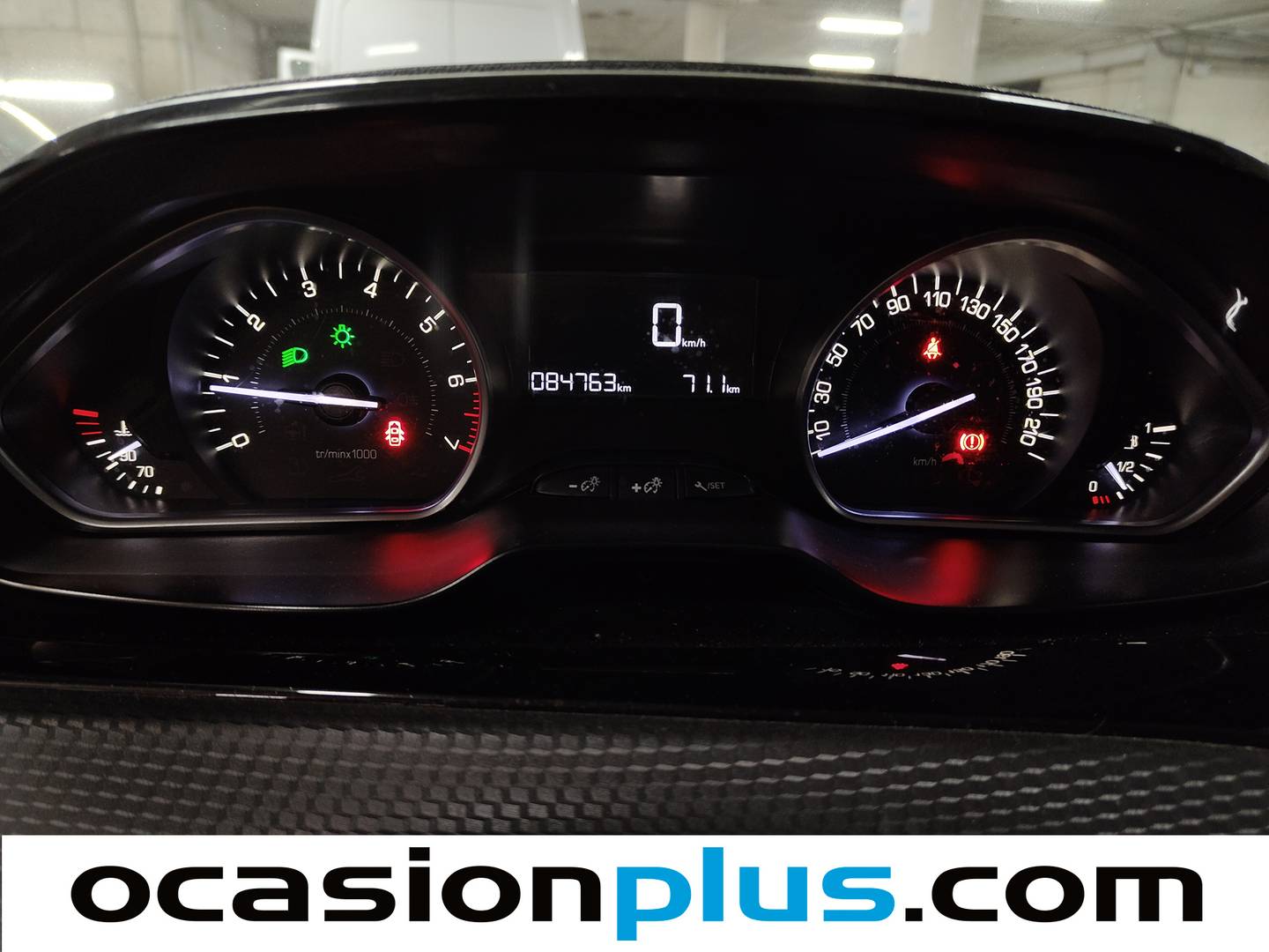 Peugeot 208 Peugeot 208 1.2L PureTech Signature (110 CV) de segunda mano