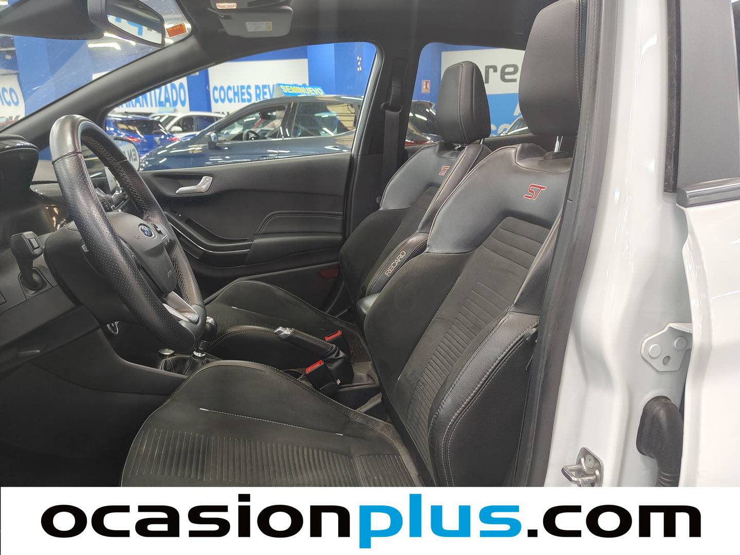 Foto asientos delanteros Ford Fiesta Ford Fiesta 1.5 EcoBoost ST (200 CV)