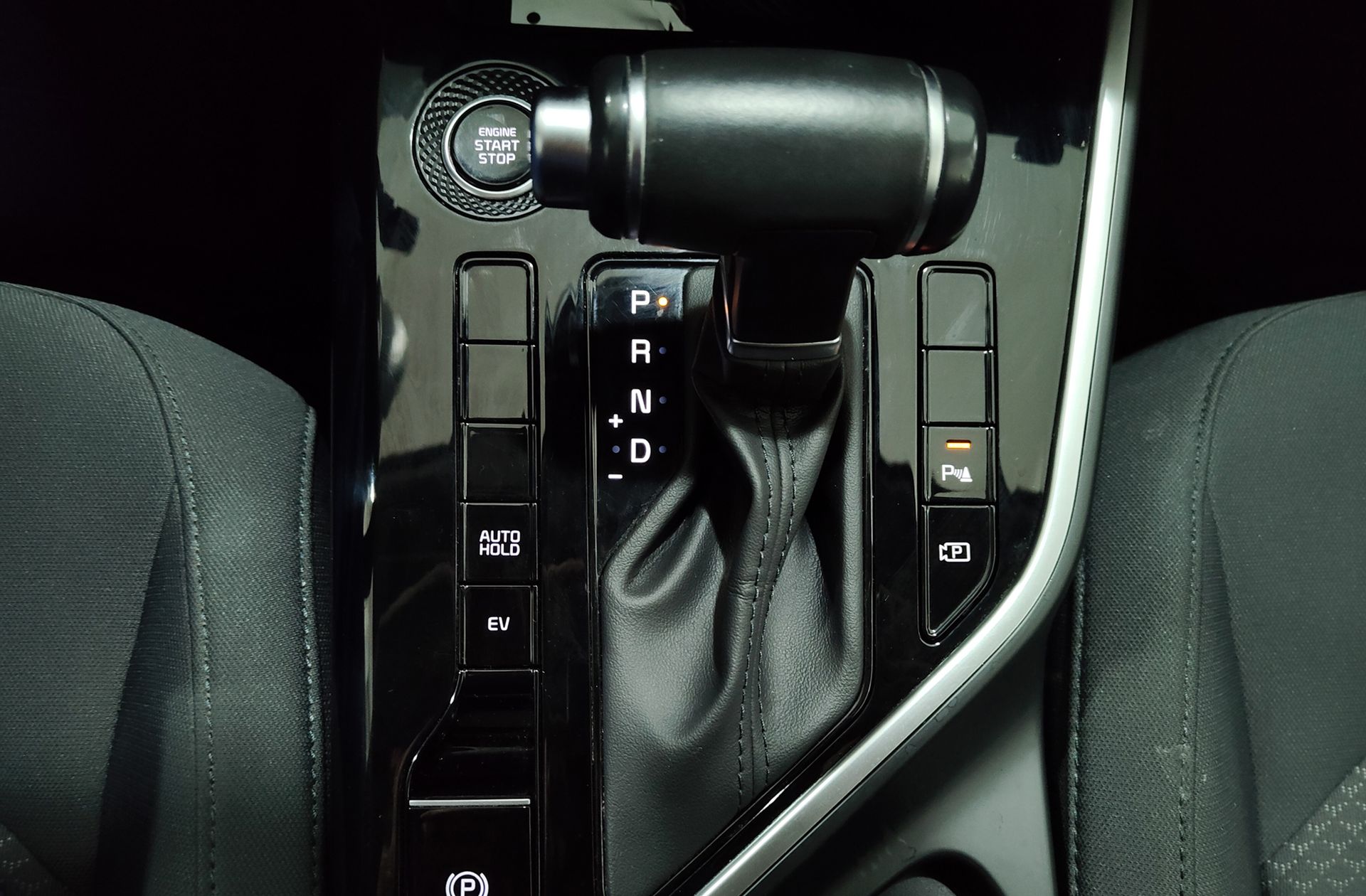 Kia Niro 1.6 GDi PHEV Concept - foto 5
