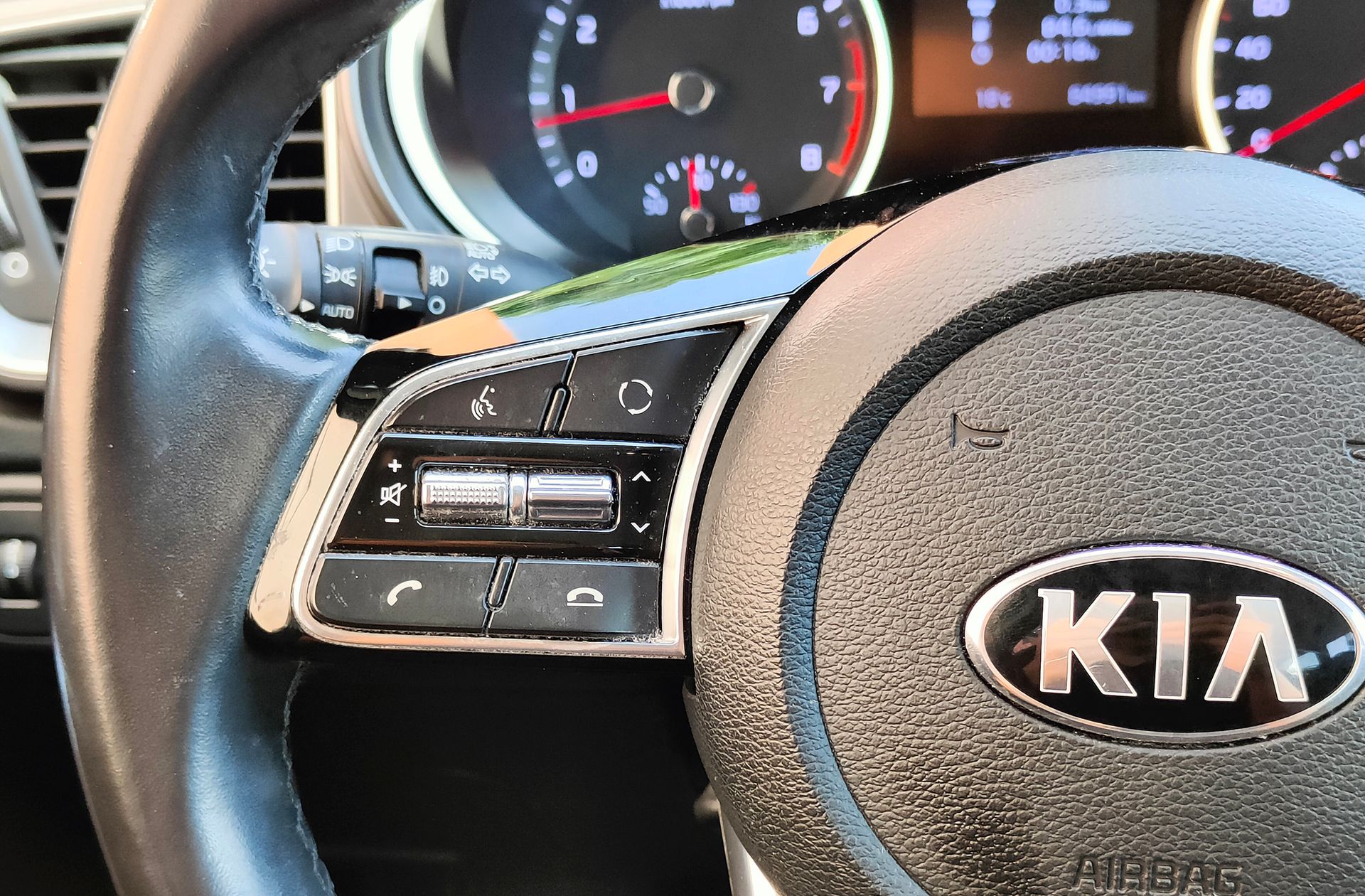 Kia Ceed 1.4 T-GDi Eco-Dynamics Drive - foto 29