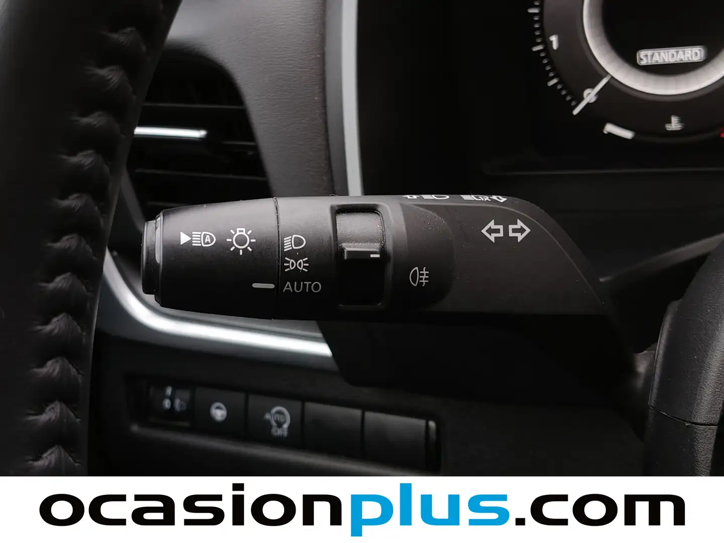 Foto Nissan QASHQAI Nissan Qashqai 140 mHEV N-Connecta 4x2 (140 CV)