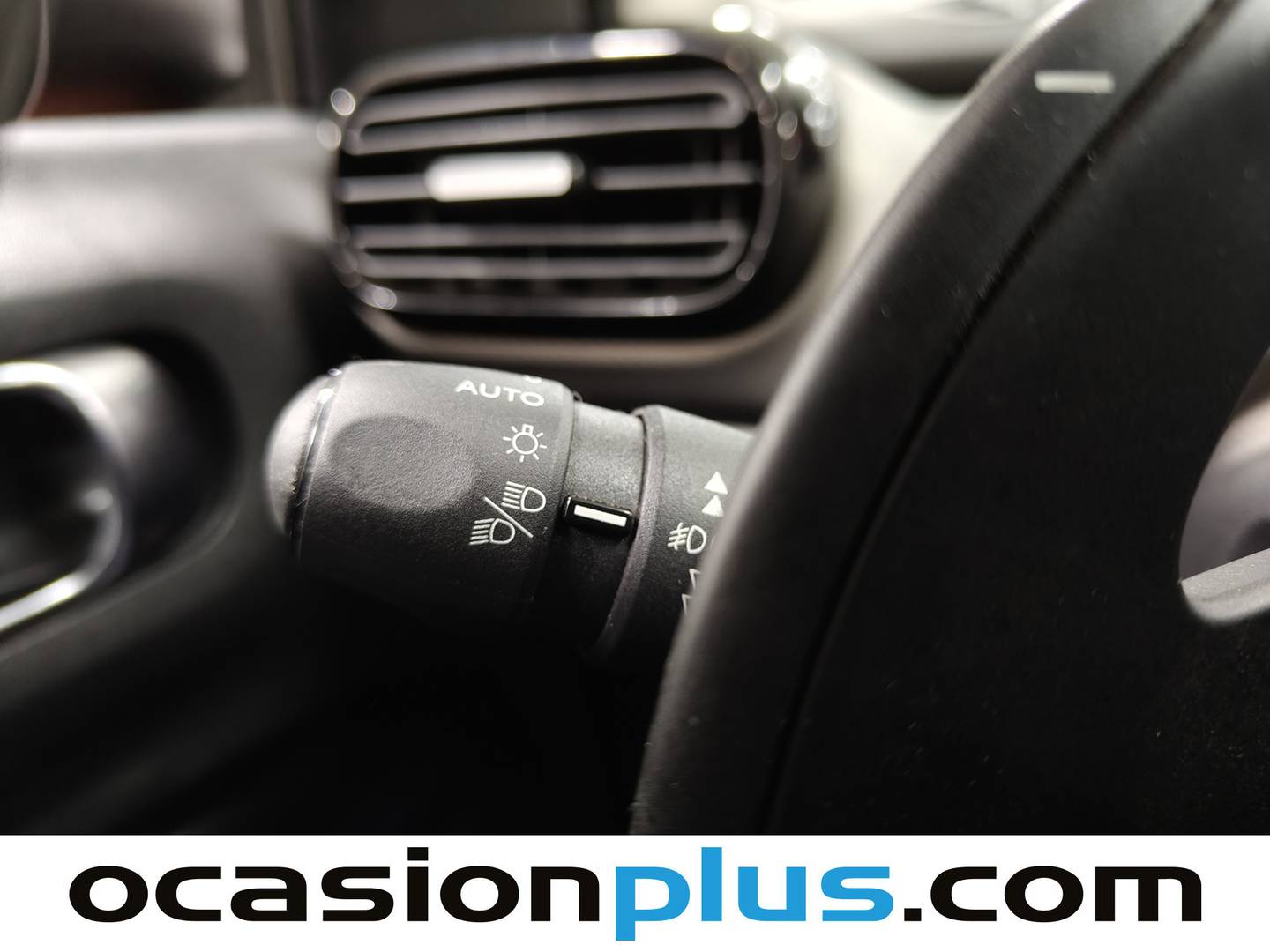 Foto Citroën C4 Cactus Citroen C4 Cactus BlueHDi 100 Shine ETG6 (100 CV)