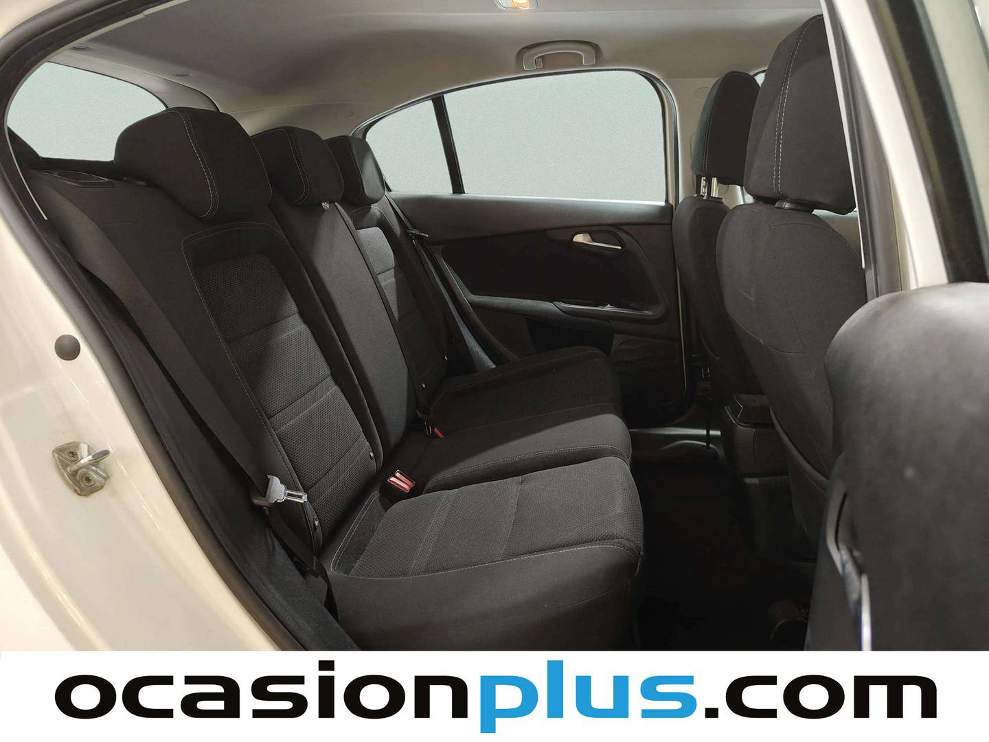 Fiat Tipo Fiat Tipo 1.6 Multijet Lounge DDCT (120 CV) al mejor precio