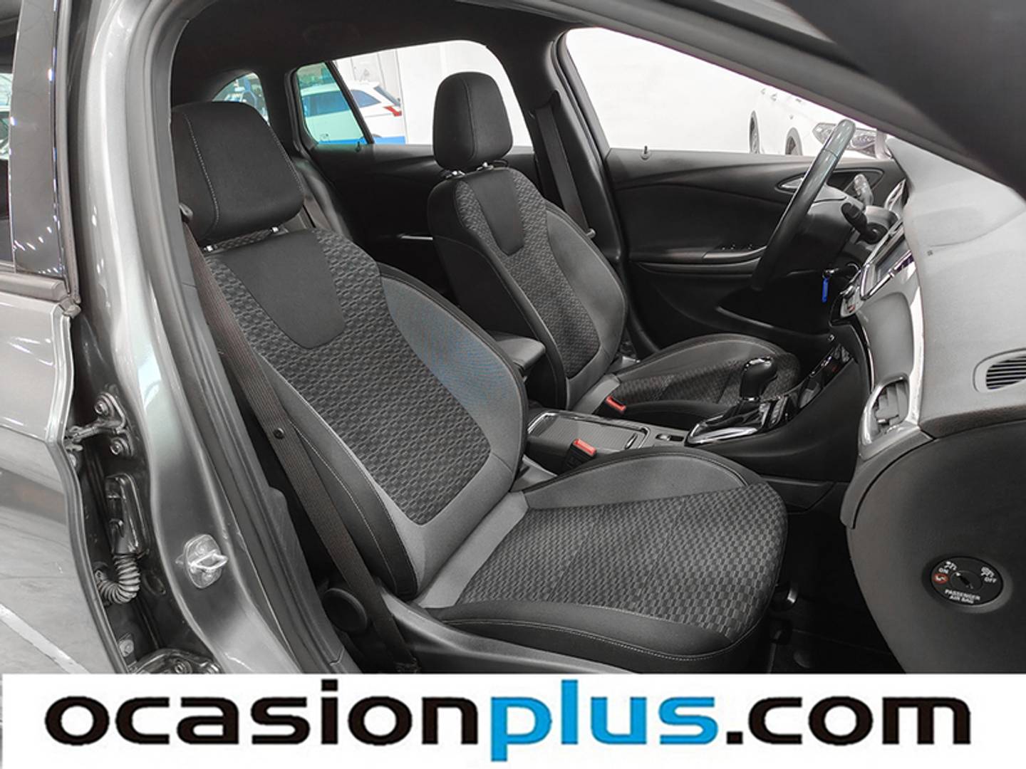 Foto Opel Astra Opel Astra 1.4 Turbo SHT Elegance CVT Auto (145 CV)