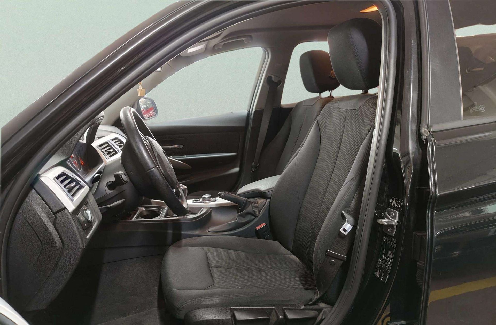 BMW Serie 3 320i - foto 11