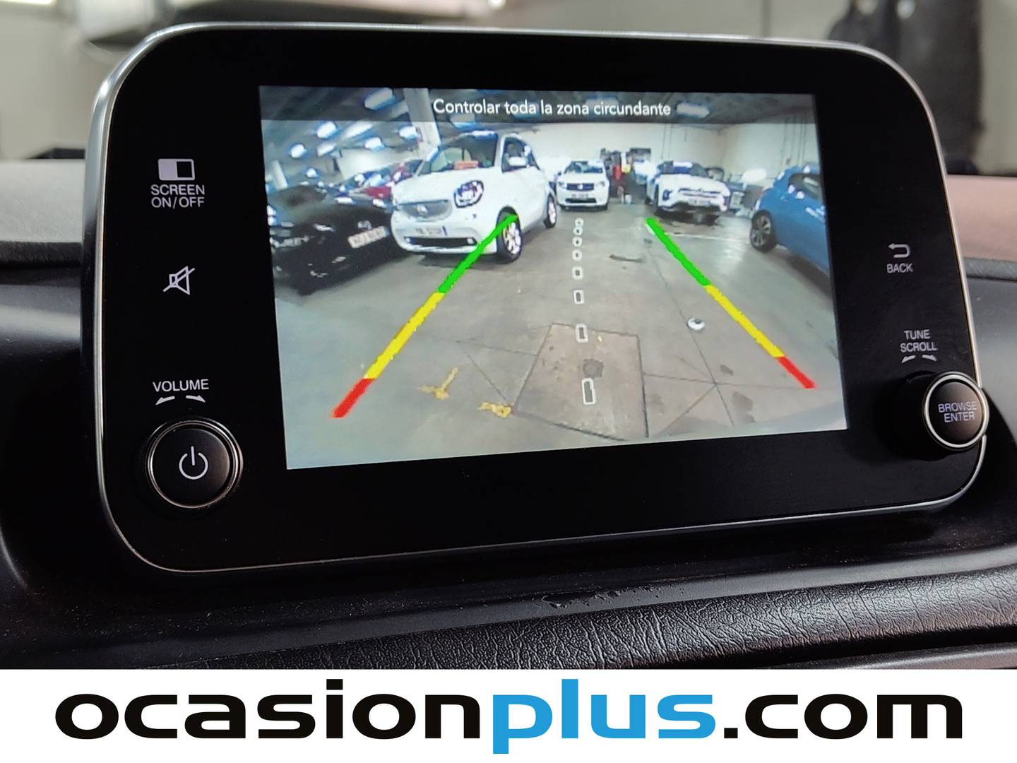 Extras y acabados del Fiat Tipo Fiat Tipo 1.4 T-Jet Gasolina/GLP Lounge  (120 CV)