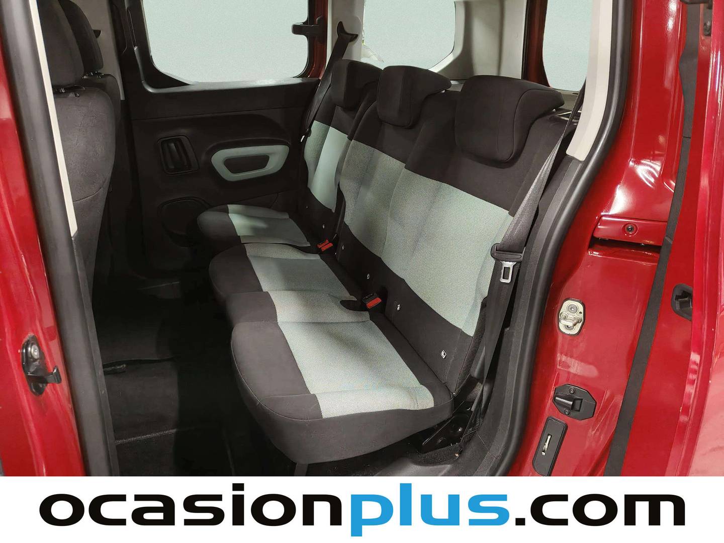 Foto Citroën Berlingo Citroen Berlingo BlueHDi 100 S&S Talla M Feel (102 CV)