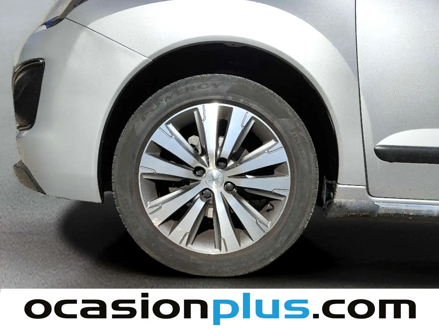 Foto Peugeot 3008 Peugeot 3008 1.6 VTI Style (120 CV)