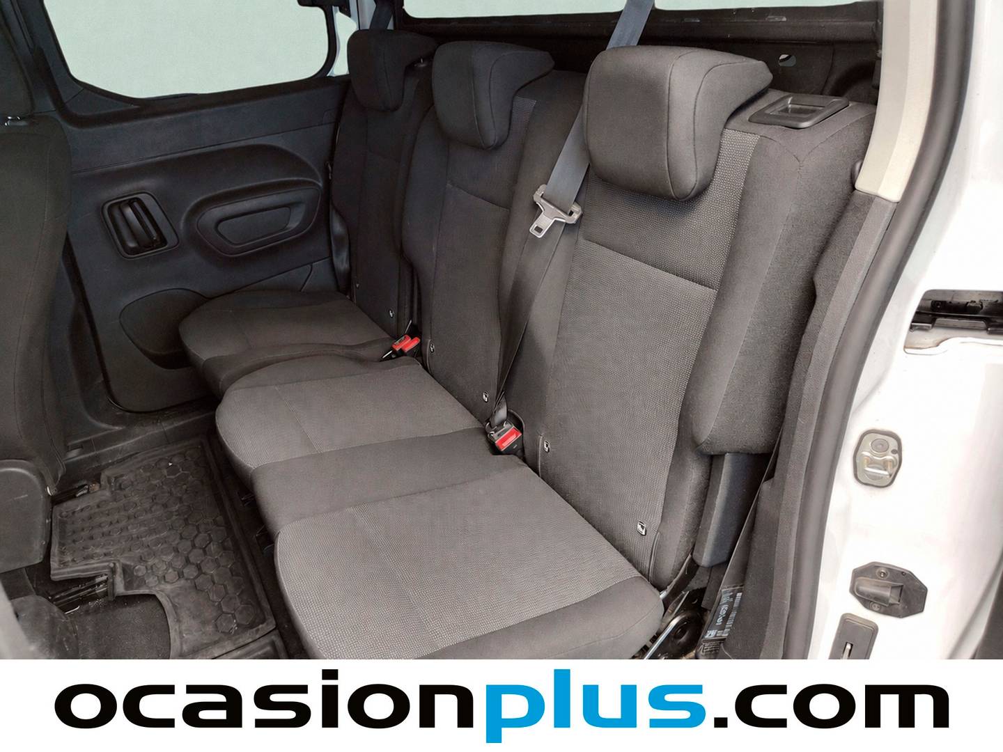 Foto asientos traseros Peugeot Rifter Peugeot Rifter Active Pack Business Standard BlueHDi (100 CV)