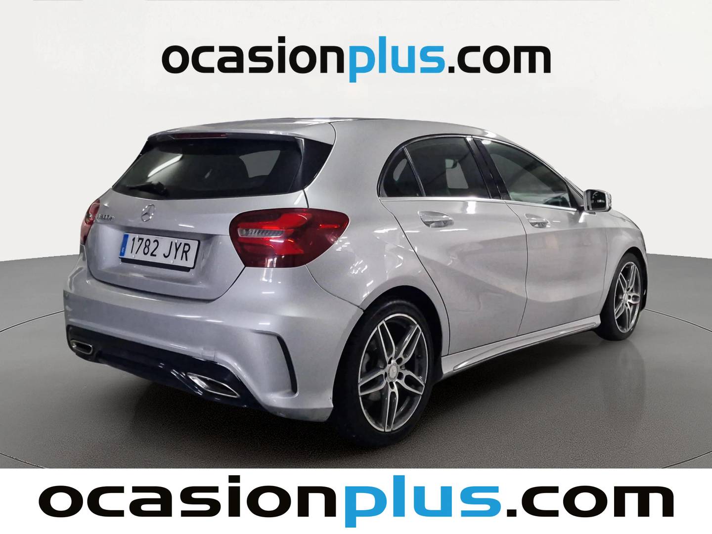Foto trasera Mercedes Clase A Mercedes Clase A 200 d (136 CV) Pack AMG derecha