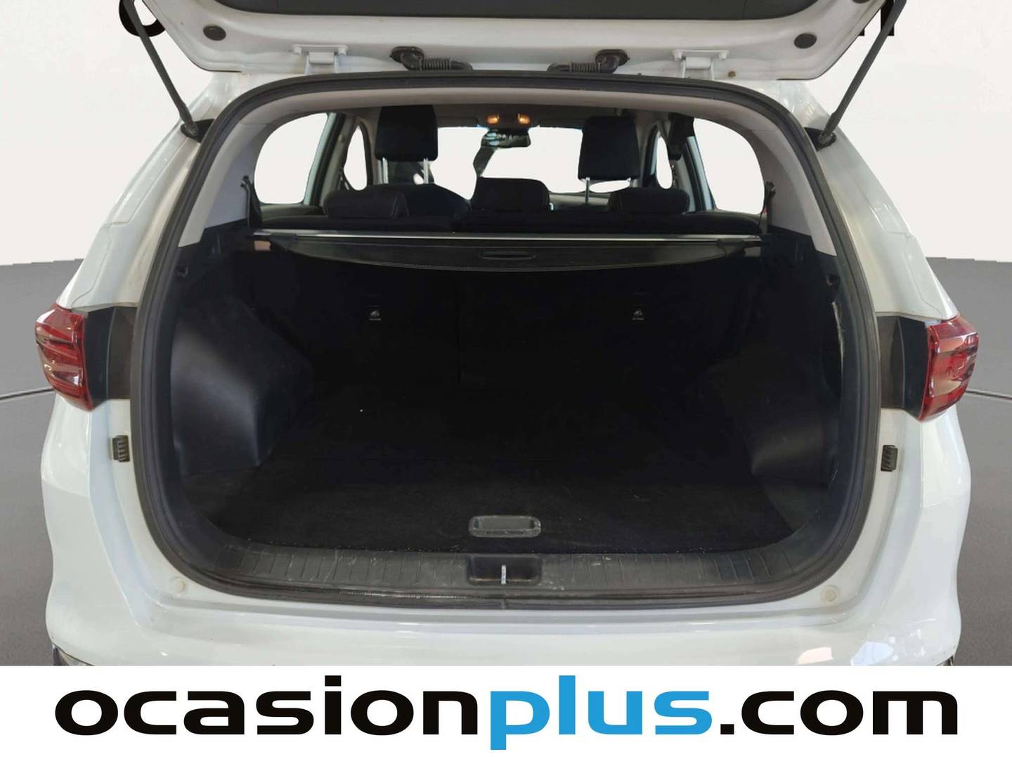 Fotos maletero KIA Sportage KIA Sportage 1.6 MHEV Business 4x4 (136 CV)
