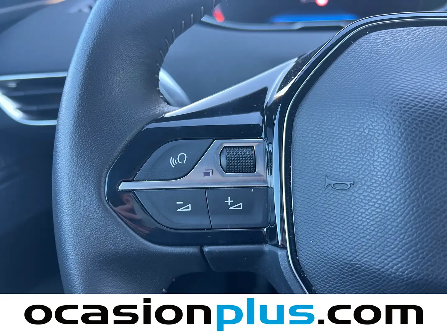 Foto Peugeot 3008 Peugeot 3008 PureTech 130 S&S Allure Pack (130 CV)