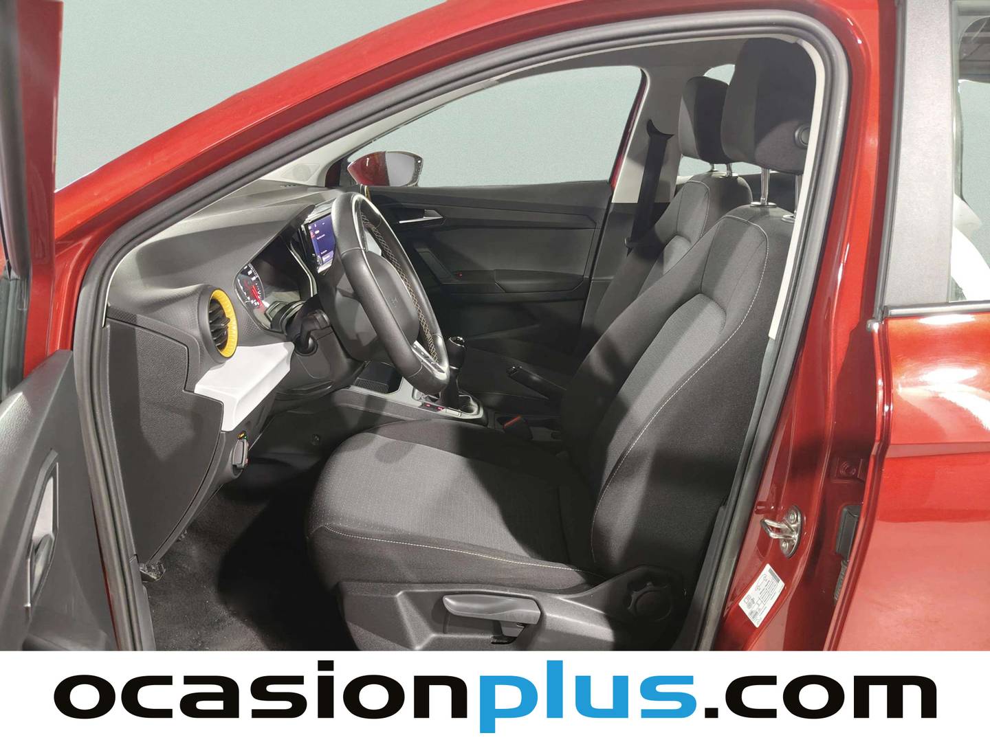 Foto asientos delanteros Seat Ibiza Seat Ibiza 1.0 TSI Style XL Wired (110 CV)