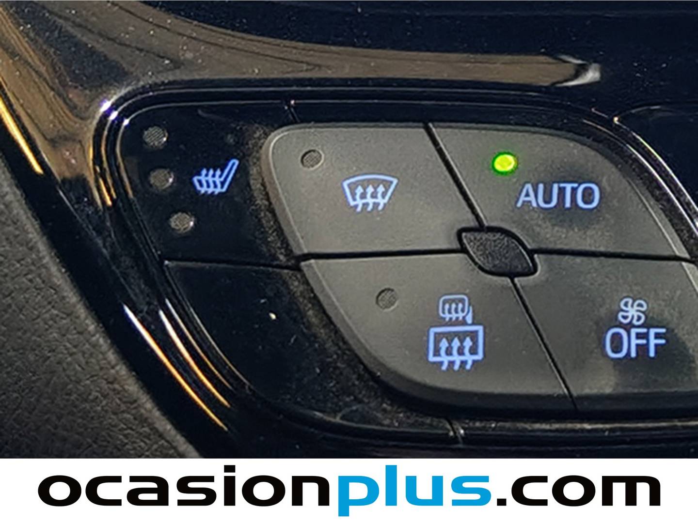 Extras y acabados del Toyota C-HR Toyota C-HR 1.8 125H Advance (122 CV)