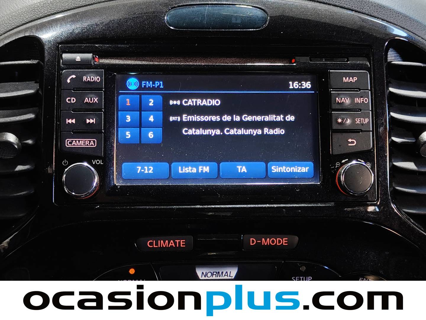 Foto Nissan JUKE Nissan Juke DIG-T N-Connecta 4x2 (115 CV)