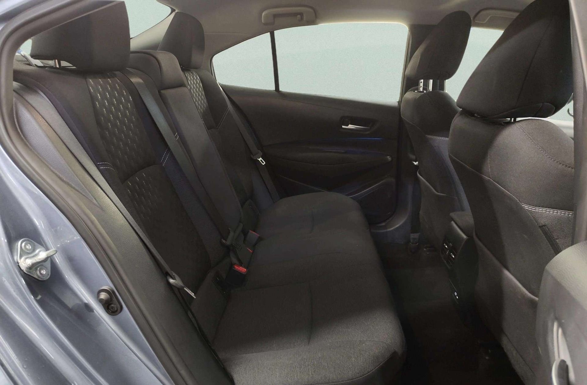 Toyota Corolla 140H Style - foto 21