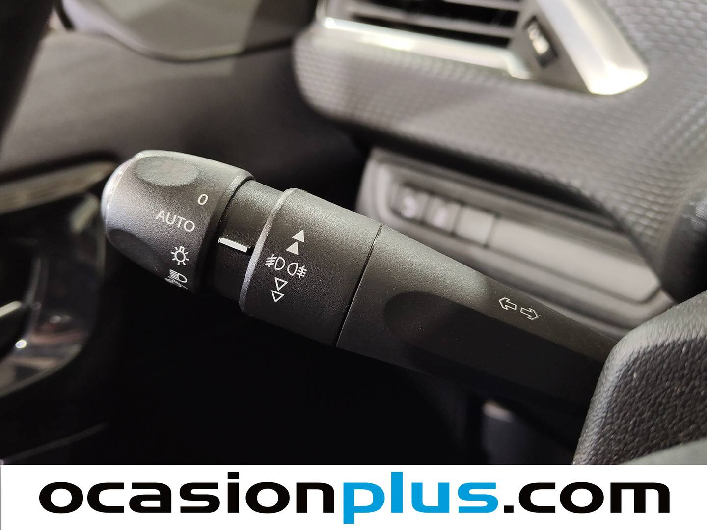 Peugeot 208 Peugeot 208 PureTech 82 Allure (82 CV) de segunda mano