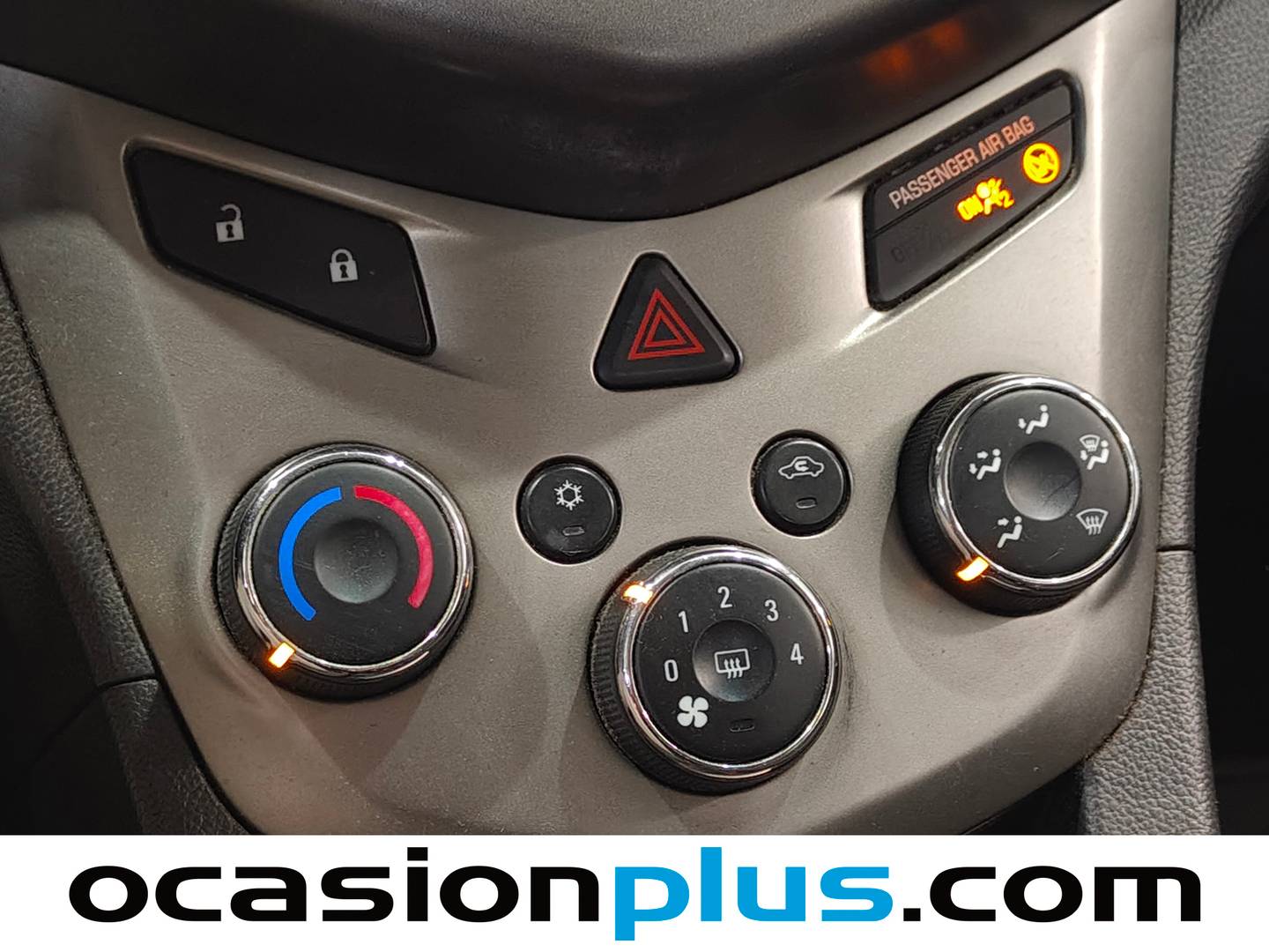 Equipamiento del Chevrolet Aveo Chevrolet Aveo 1.2 LT (86 CV)