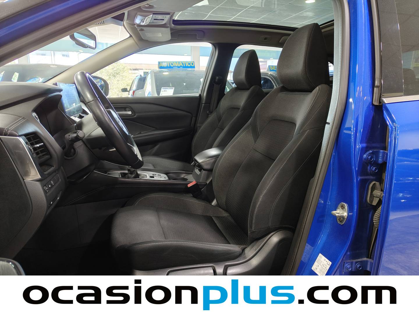 Foto asientos delanteros Nissan QASHQAI Nissan Qashqai DIG-T 140 mHEV N-Connecta 4x2 (140 CV)