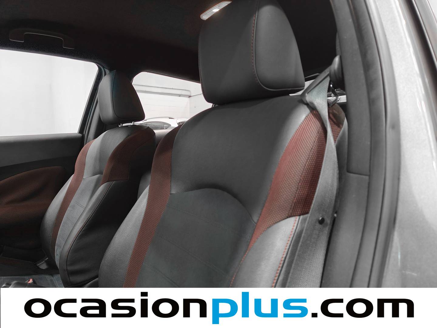 Foto Nissan JUKE Nissan Juke 1.2 DIG-T N-Connecta 4x2 (115 CV)