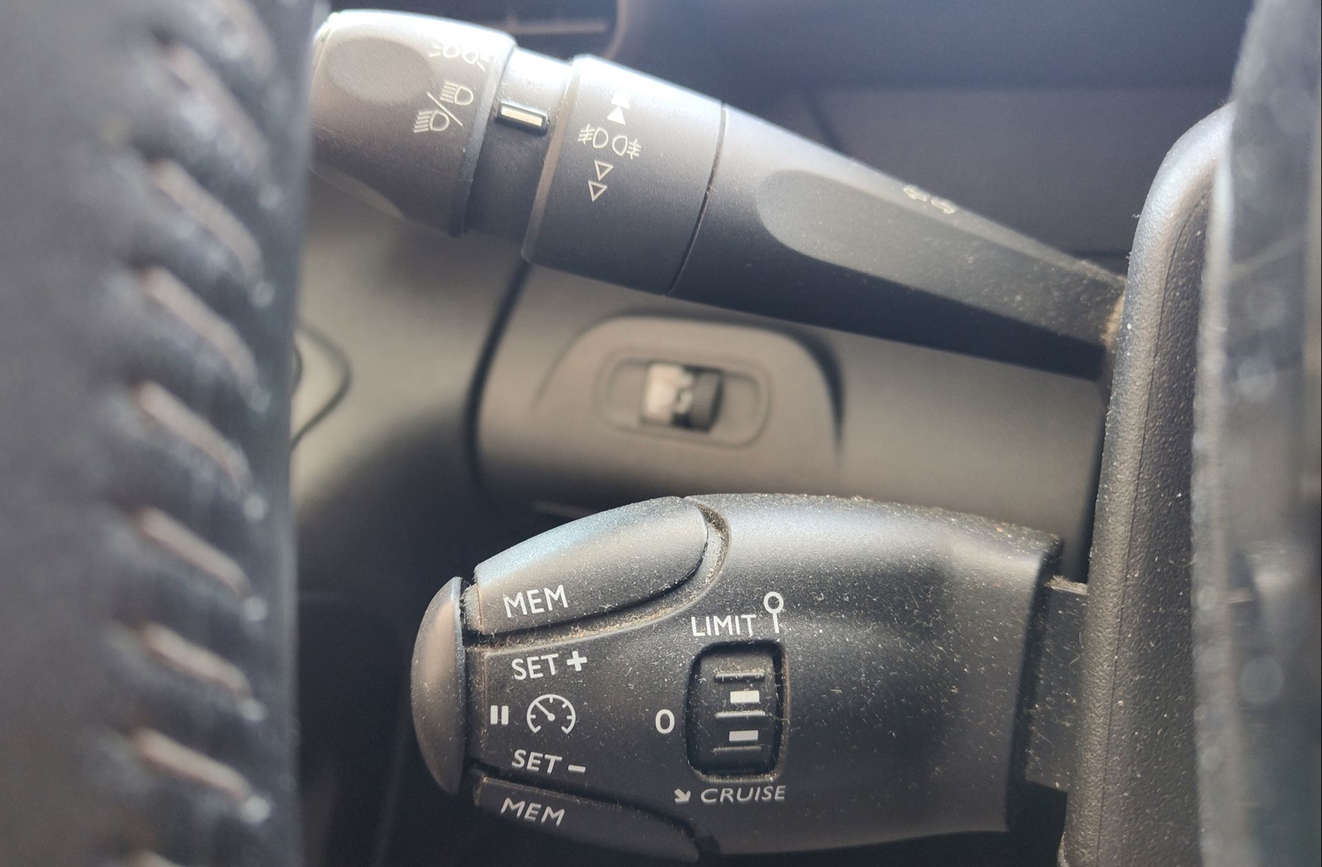 Peugeot Rifter PureTech 110 Allure Standard - foto 22