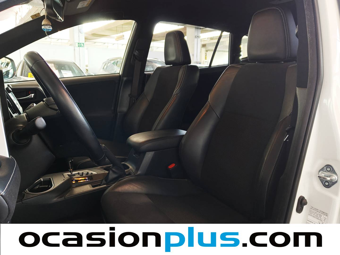 Foto asientos delanteros Toyota Rav4 Toyota Rav4 2.5l hybrid 4WD Feel! (197 CV)